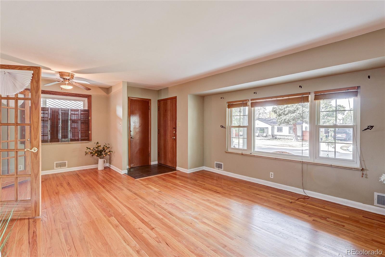MLS Image #6 for 1860 s fairfax street,denver, Colorado