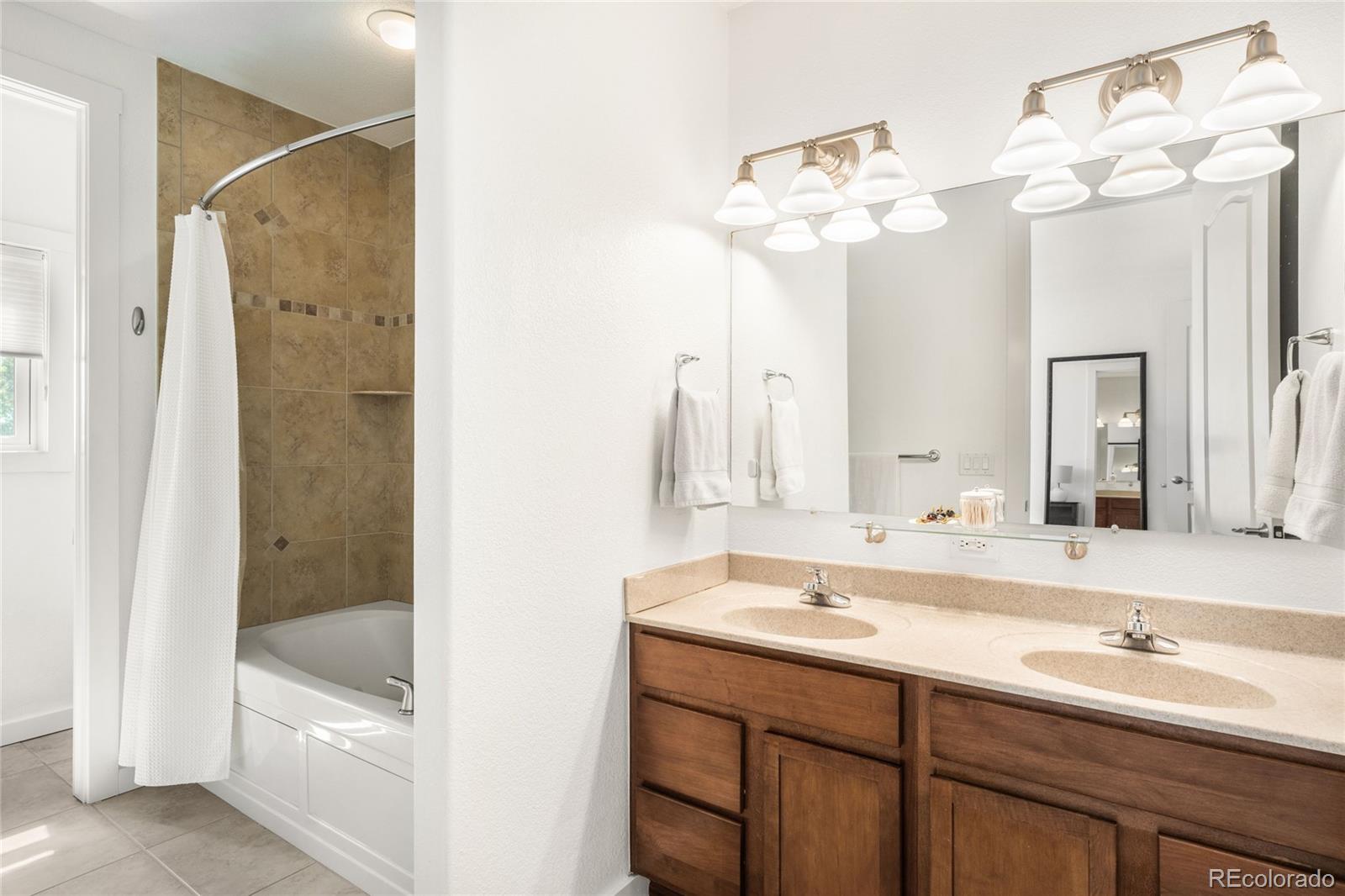 MLS Image #11 for 3474 e 28th avenue ,denver, Colorado