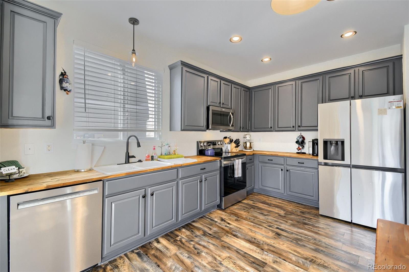 MLS Image #3 for 14842 e 117th place,commerce city, Colorado