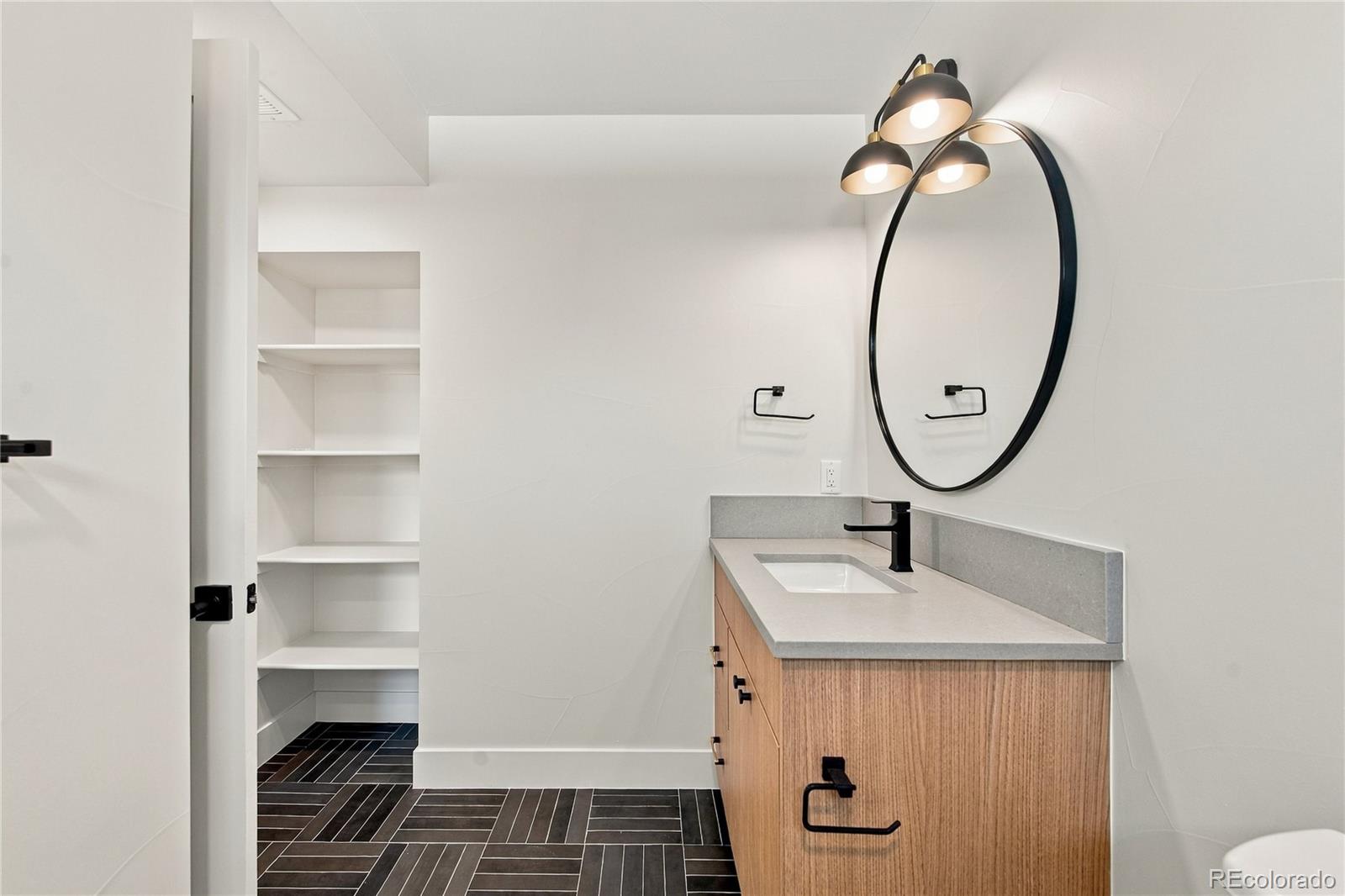 MLS Image #25 for 831 s washington street,denver, Colorado