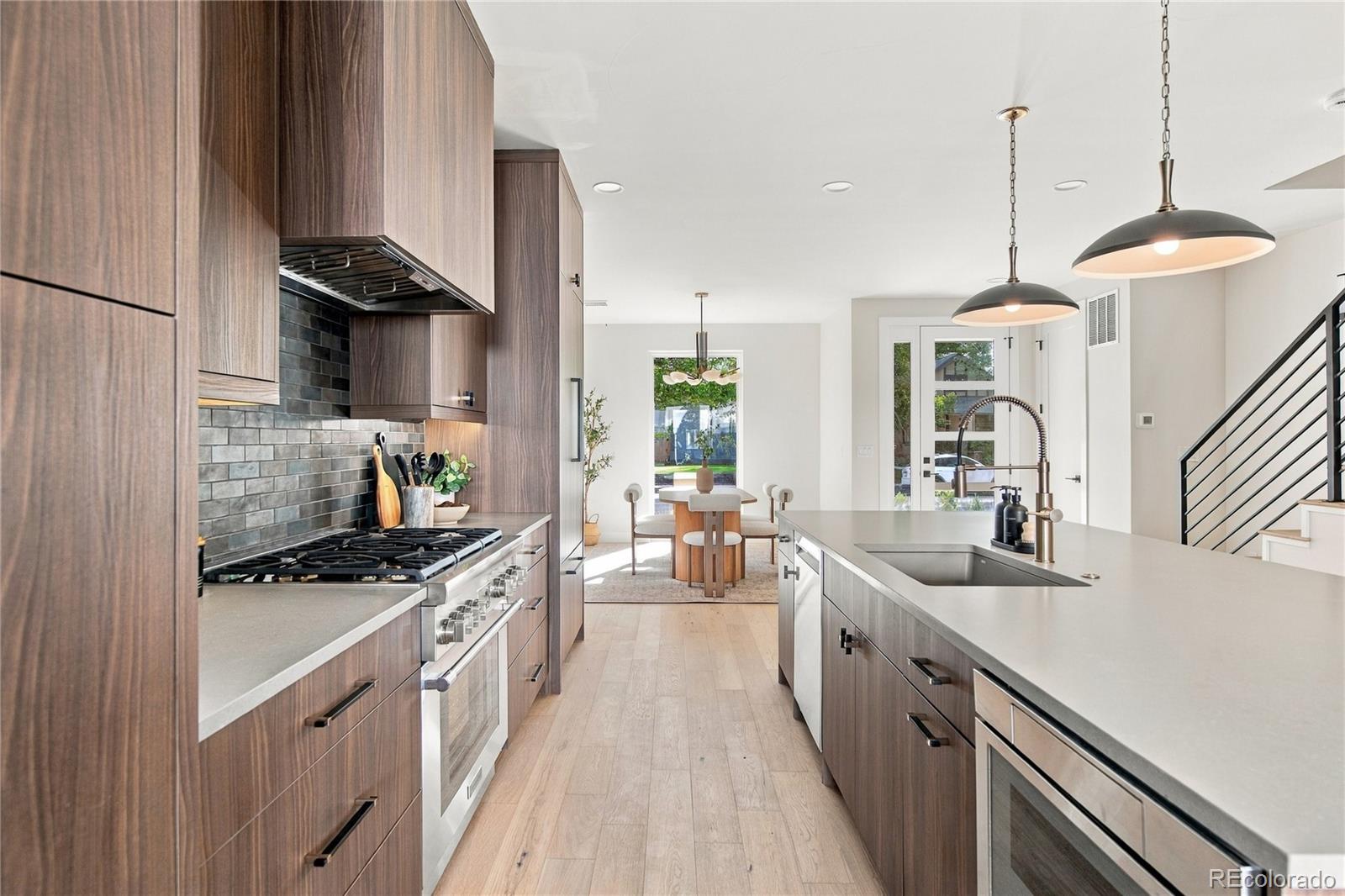 MLS Image #6 for 831 s washington street,denver, Colorado