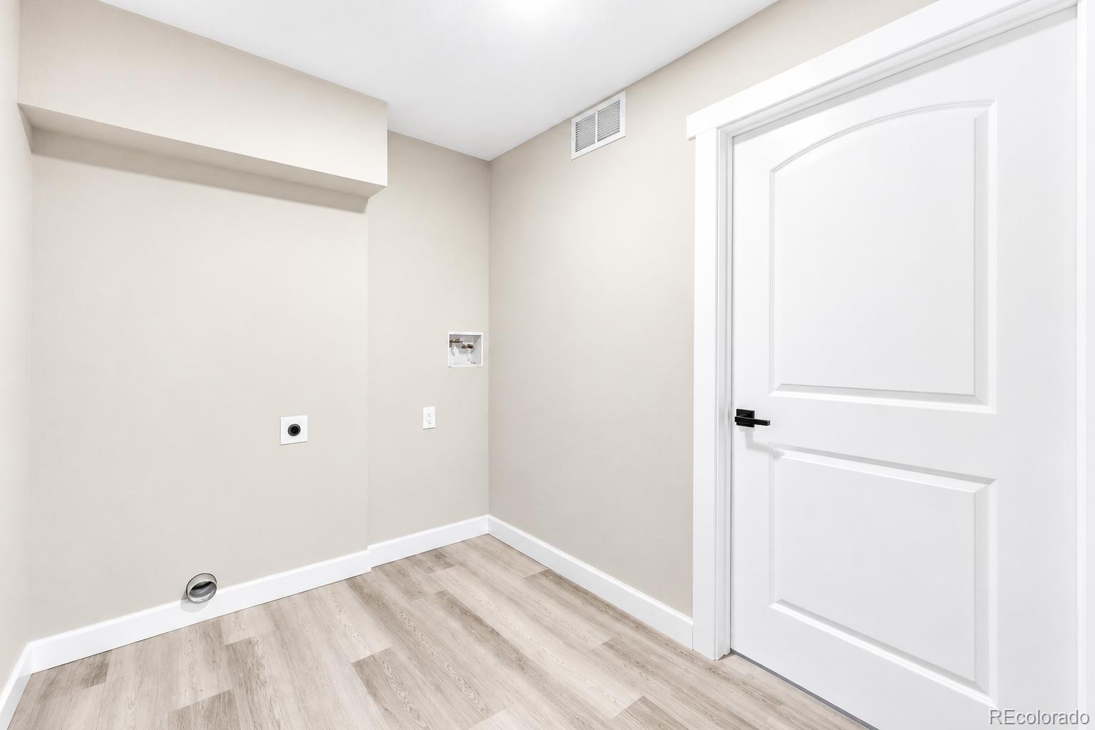 MLS Image #15 for 2516 w hillside avenue,denver, Colorado