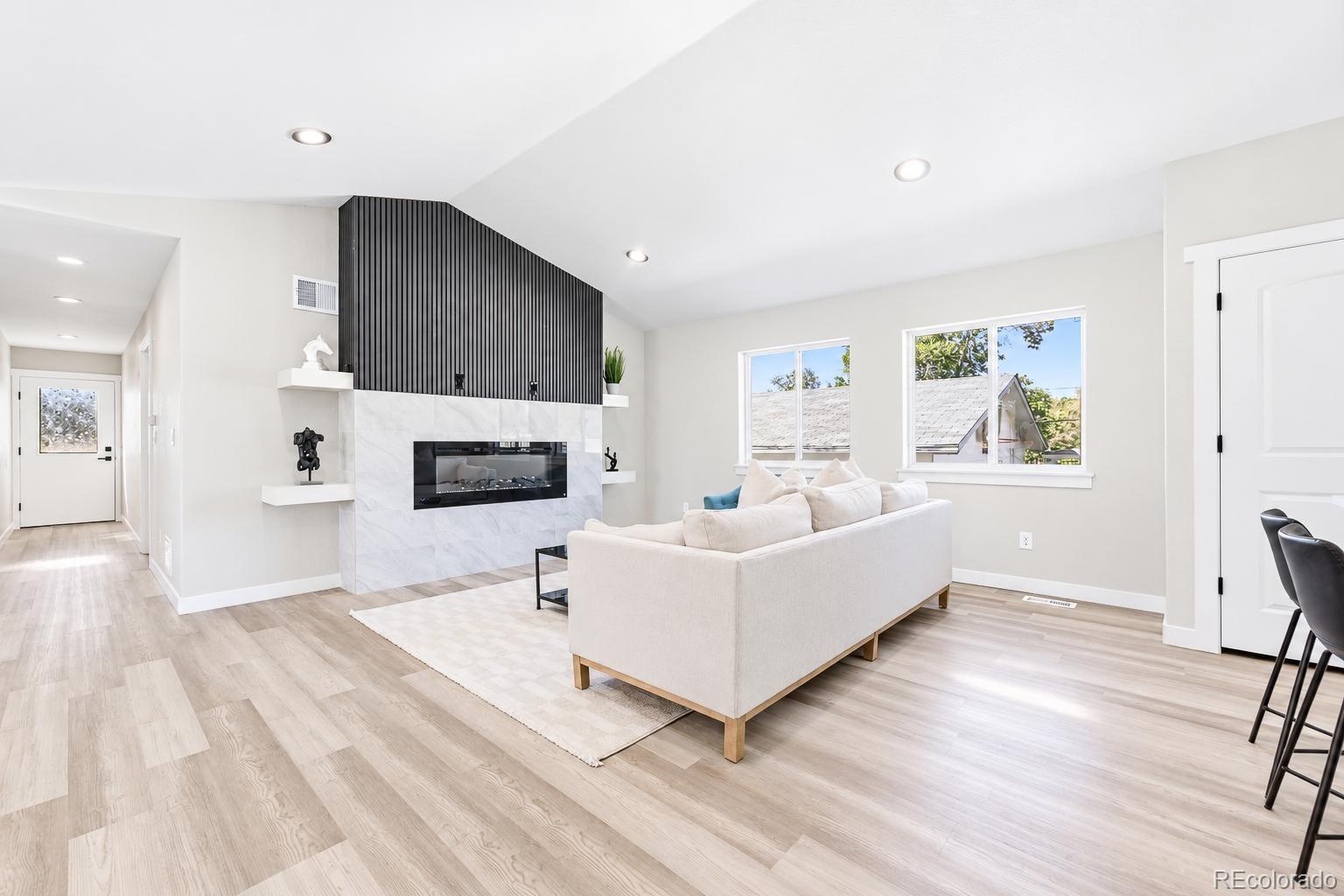 MLS Image #4 for 2516 w hillside avenue,denver, Colorado