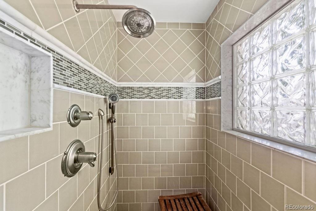MLS Image #10 for 1066 s josephine street,denver, Colorado