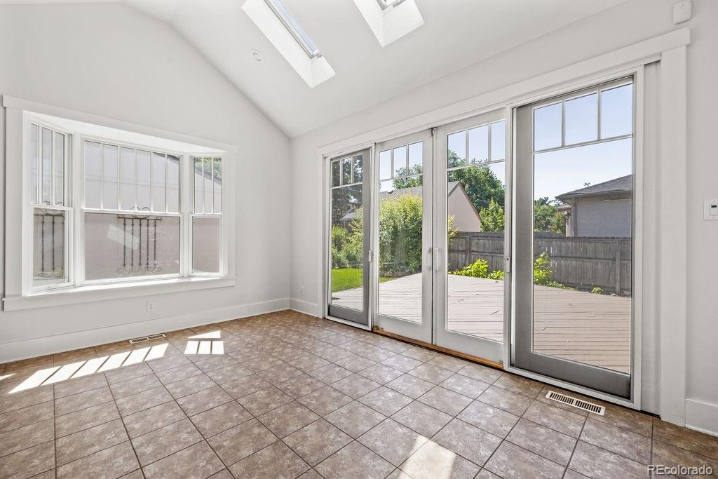 MLS Image #18 for 1066 s josephine street,denver, Colorado