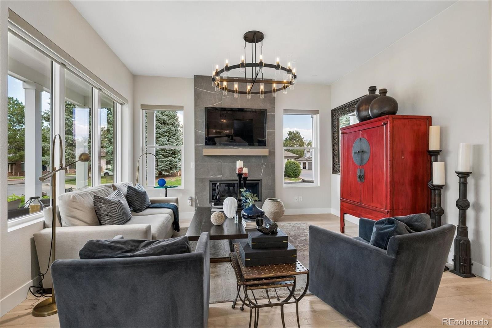 MLS Image #6 for 888 s valentia street,denver, Colorado