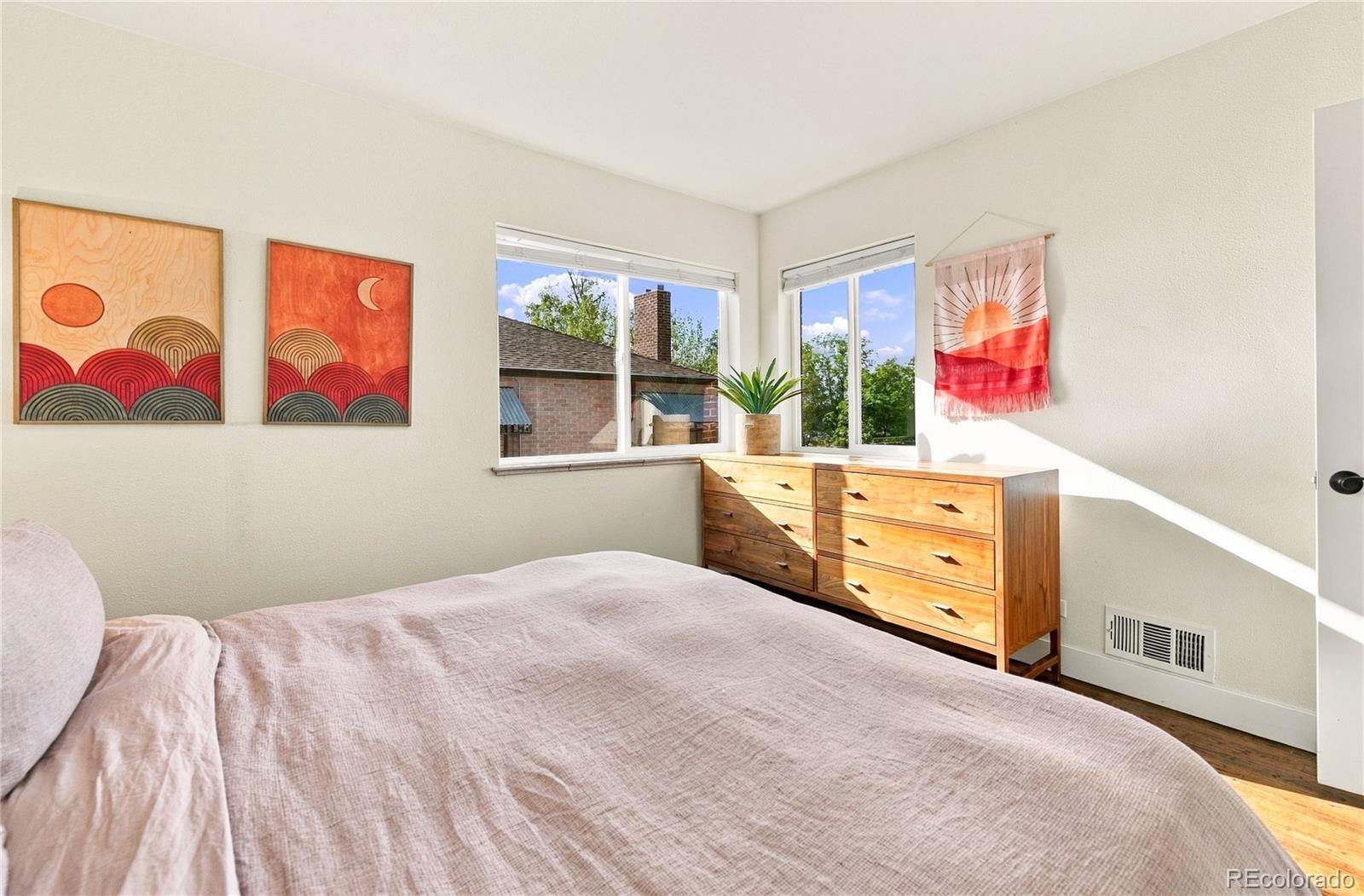 MLS Image #13 for 3126 w 46th avenue,denver, Colorado