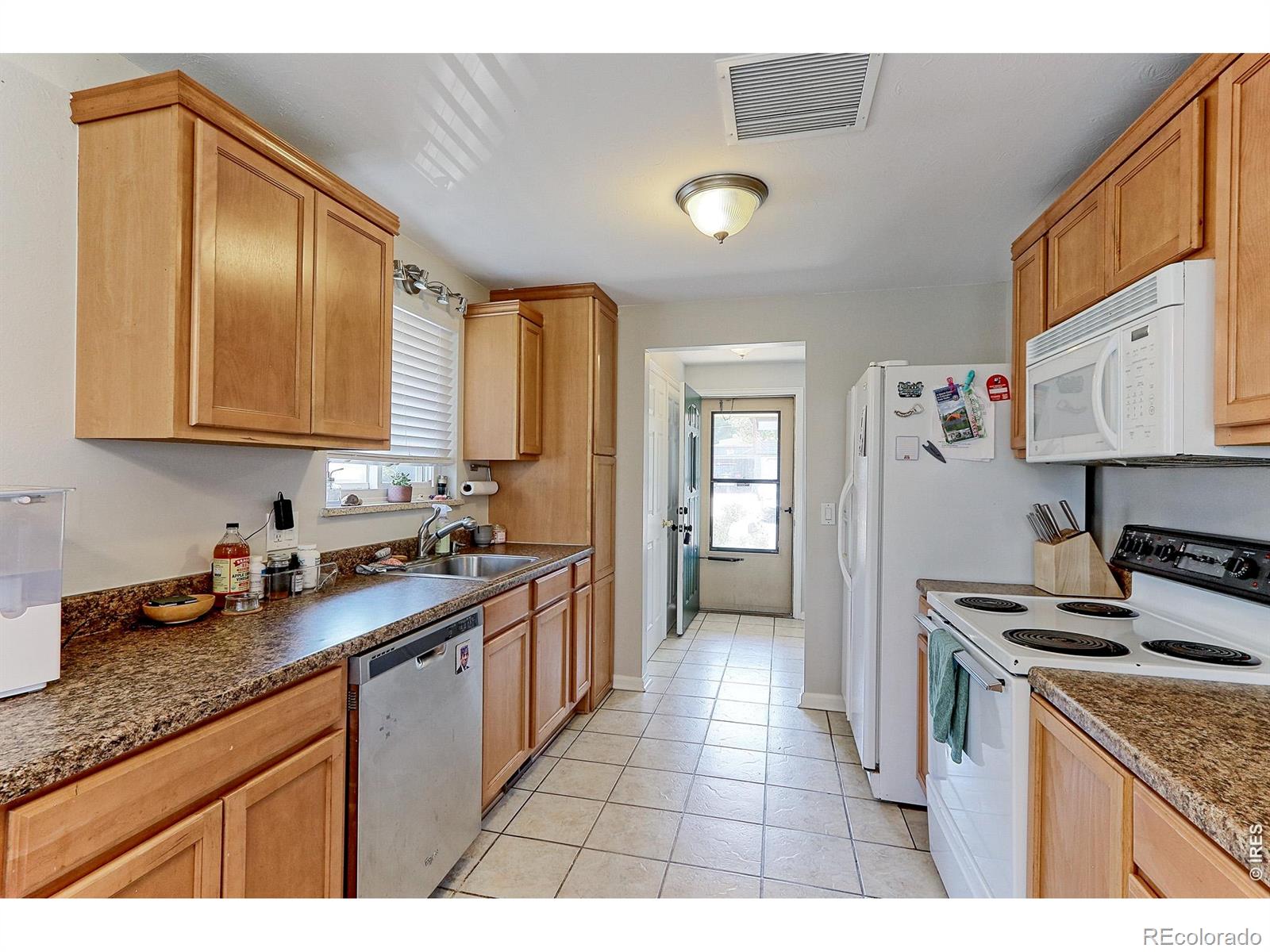 MLS Image #4 for 7136  otis street,arvada, Colorado