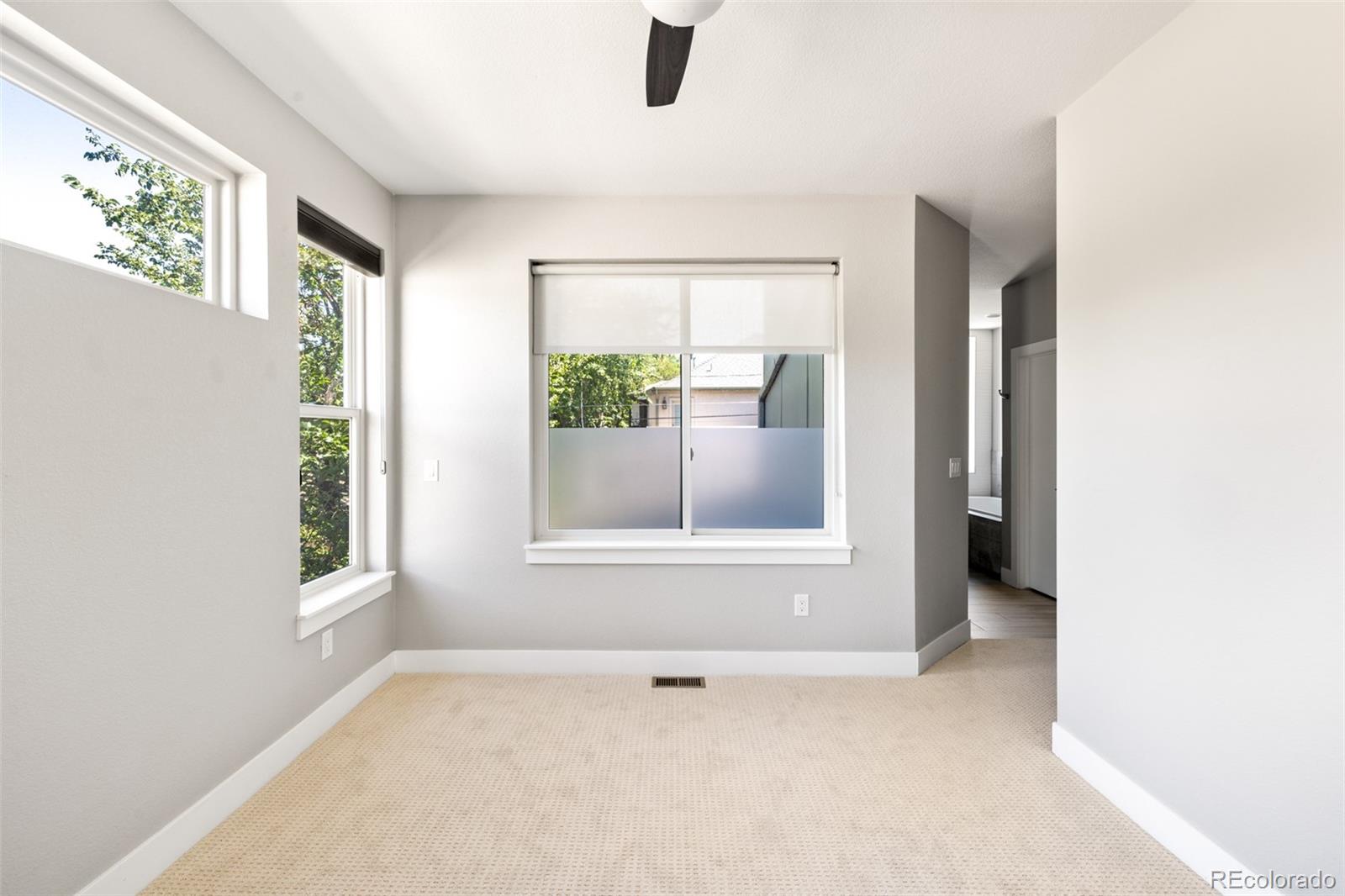 MLS Image #11 for 558  madison street,denver, Colorado