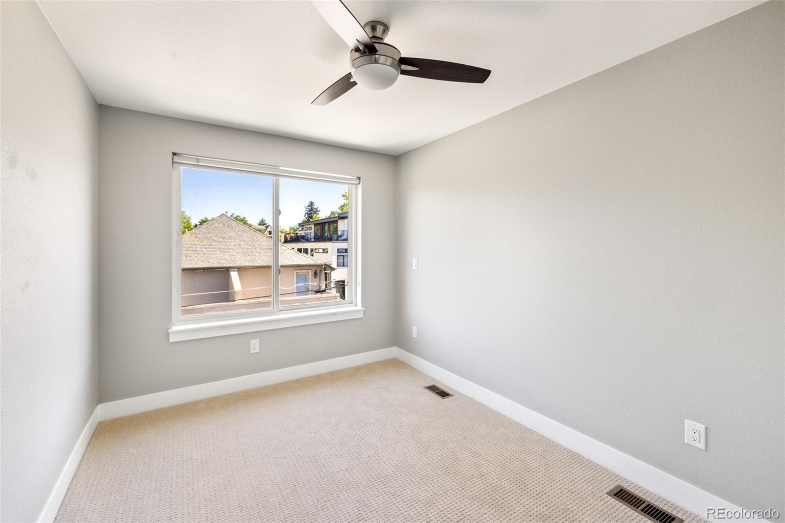 MLS Image #18 for 558  madison street,denver, Colorado
