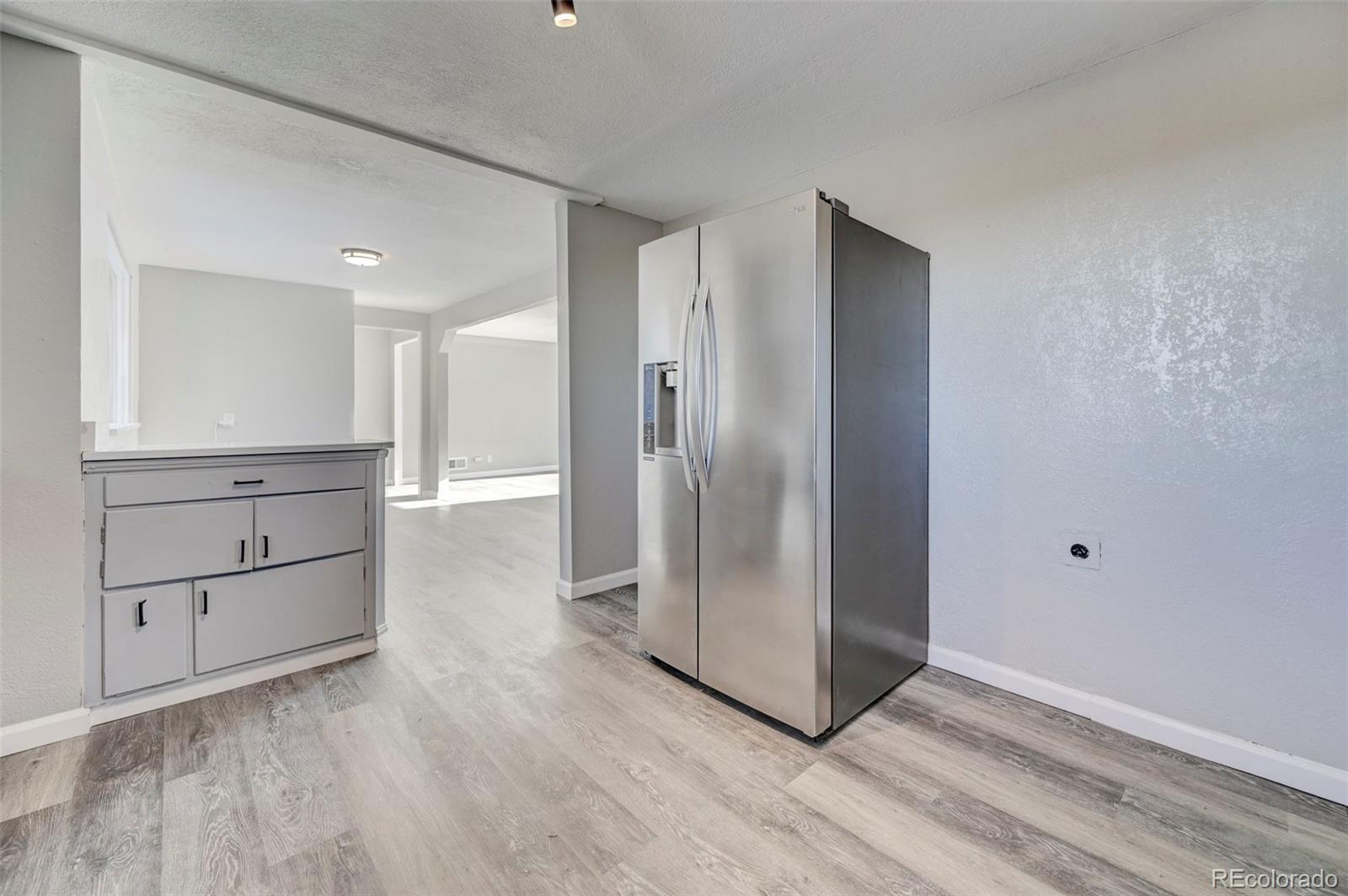 MLS Image #8 for 1606  navajo circle,colorado springs, Colorado