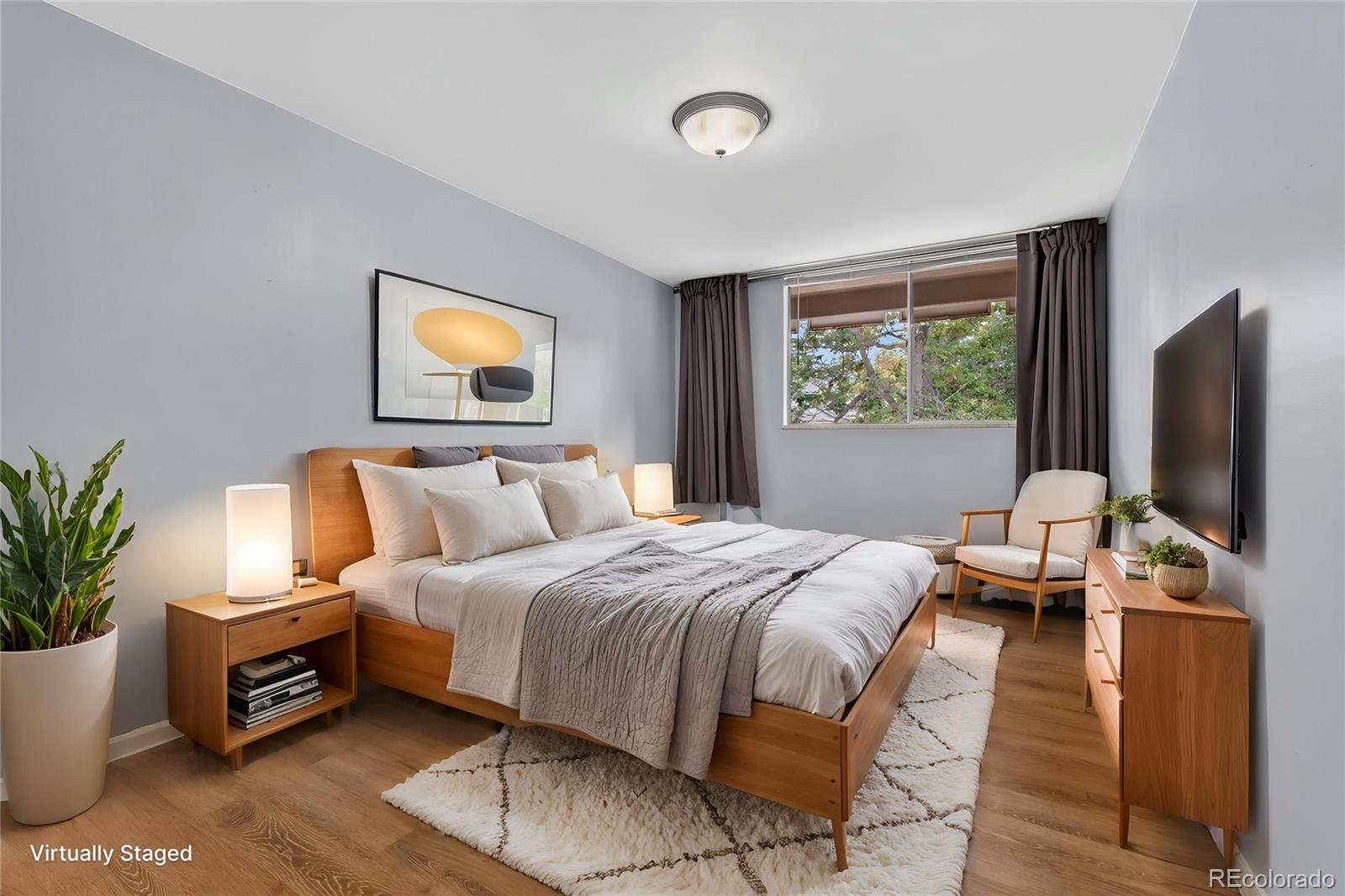 MLS Image #15 for 937 n clarkson street,denver, Colorado