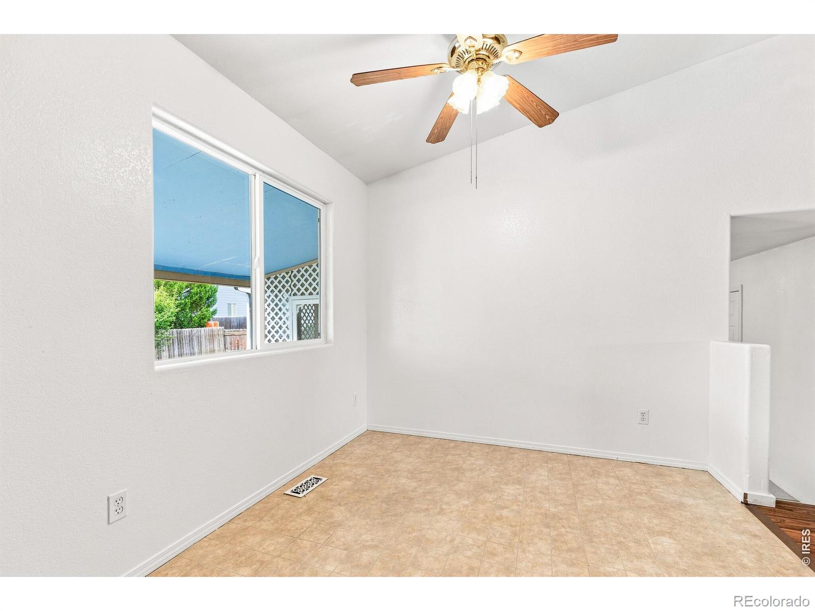 MLS Image #11 for 3905  dove lane,evans, Colorado