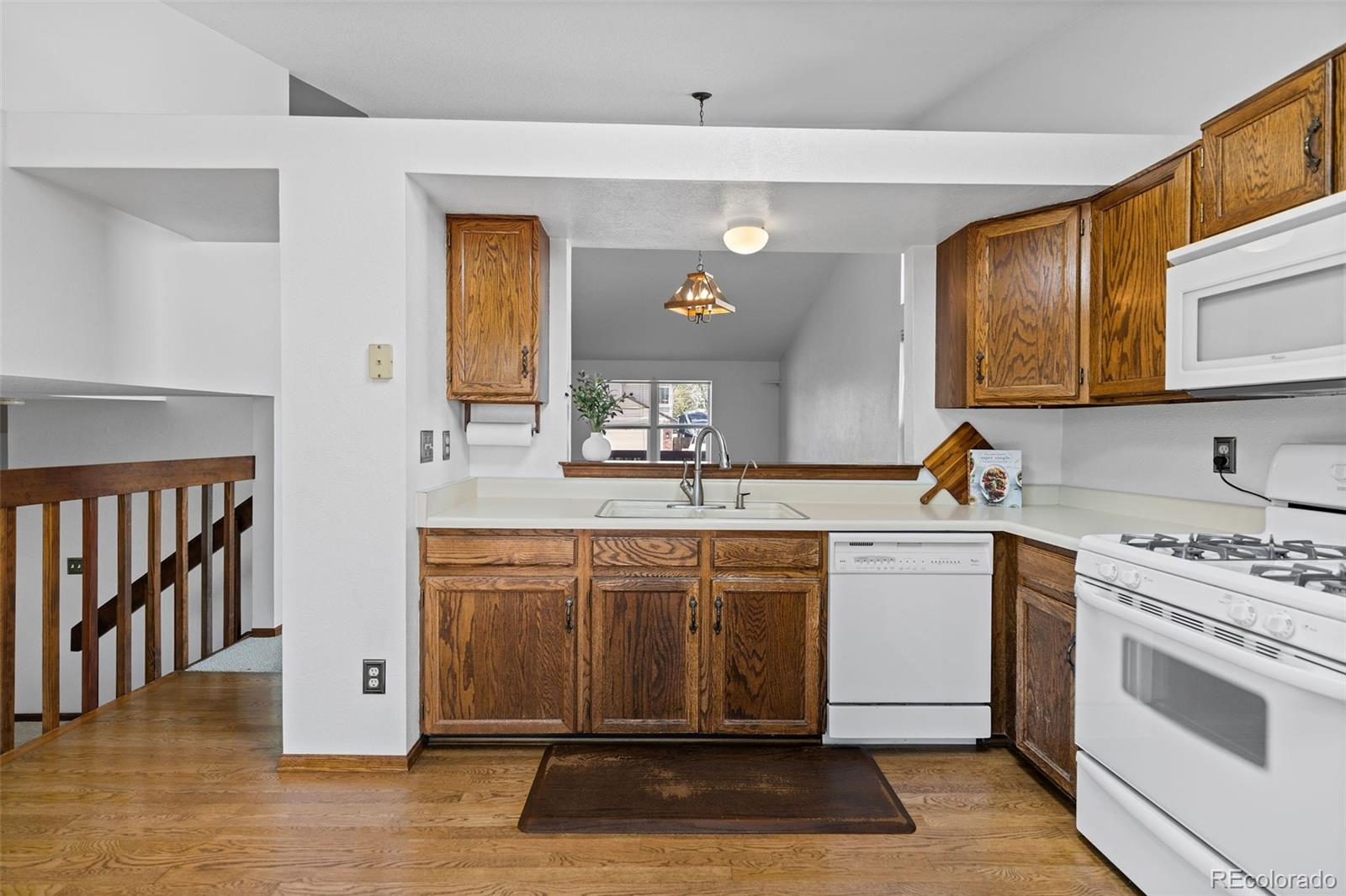 MLS Image #5 for 5078 s gibraltar way,centennial, Colorado