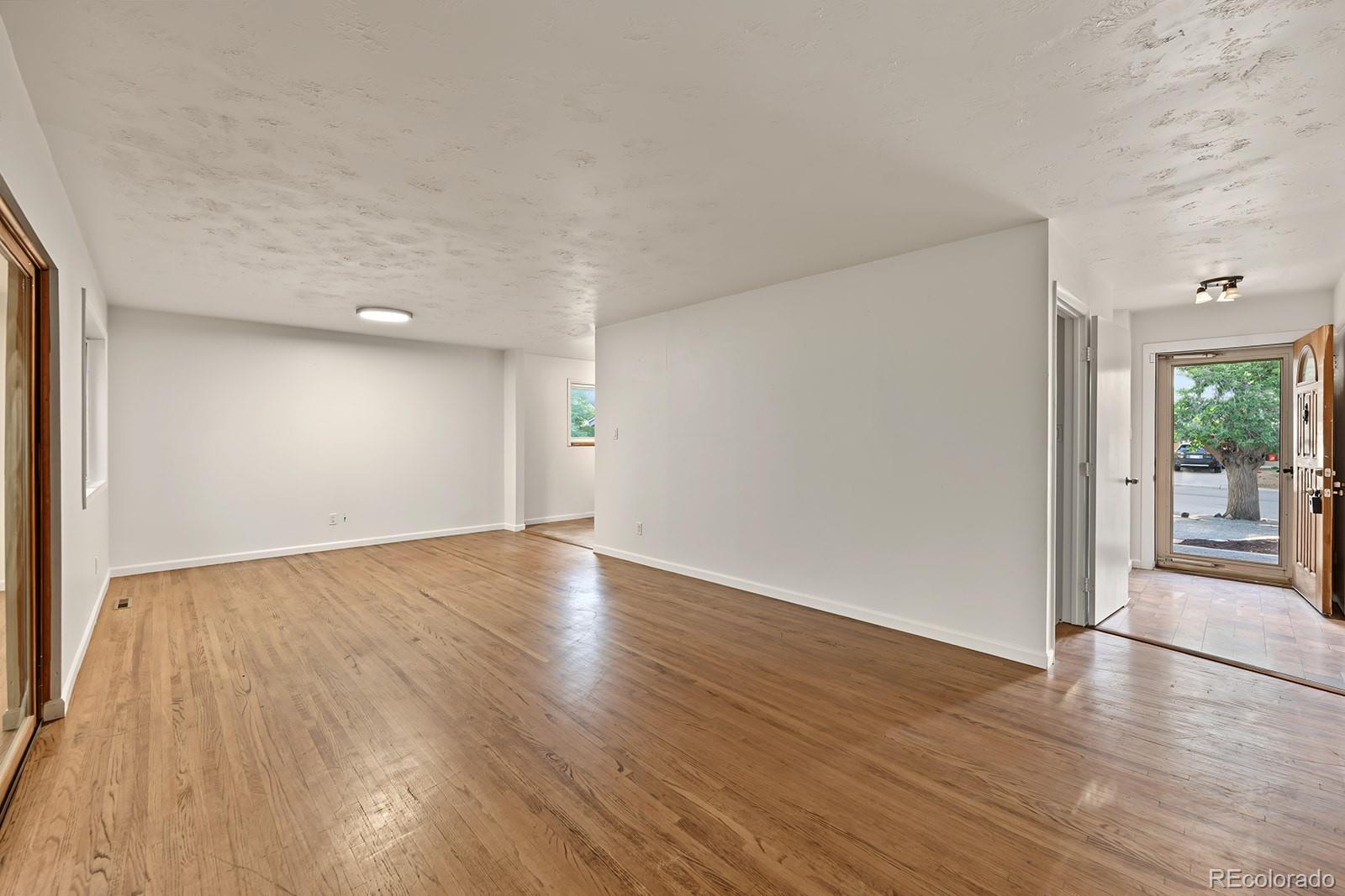 MLS Image #11 for 364 s xanadu street,aurora, Colorado