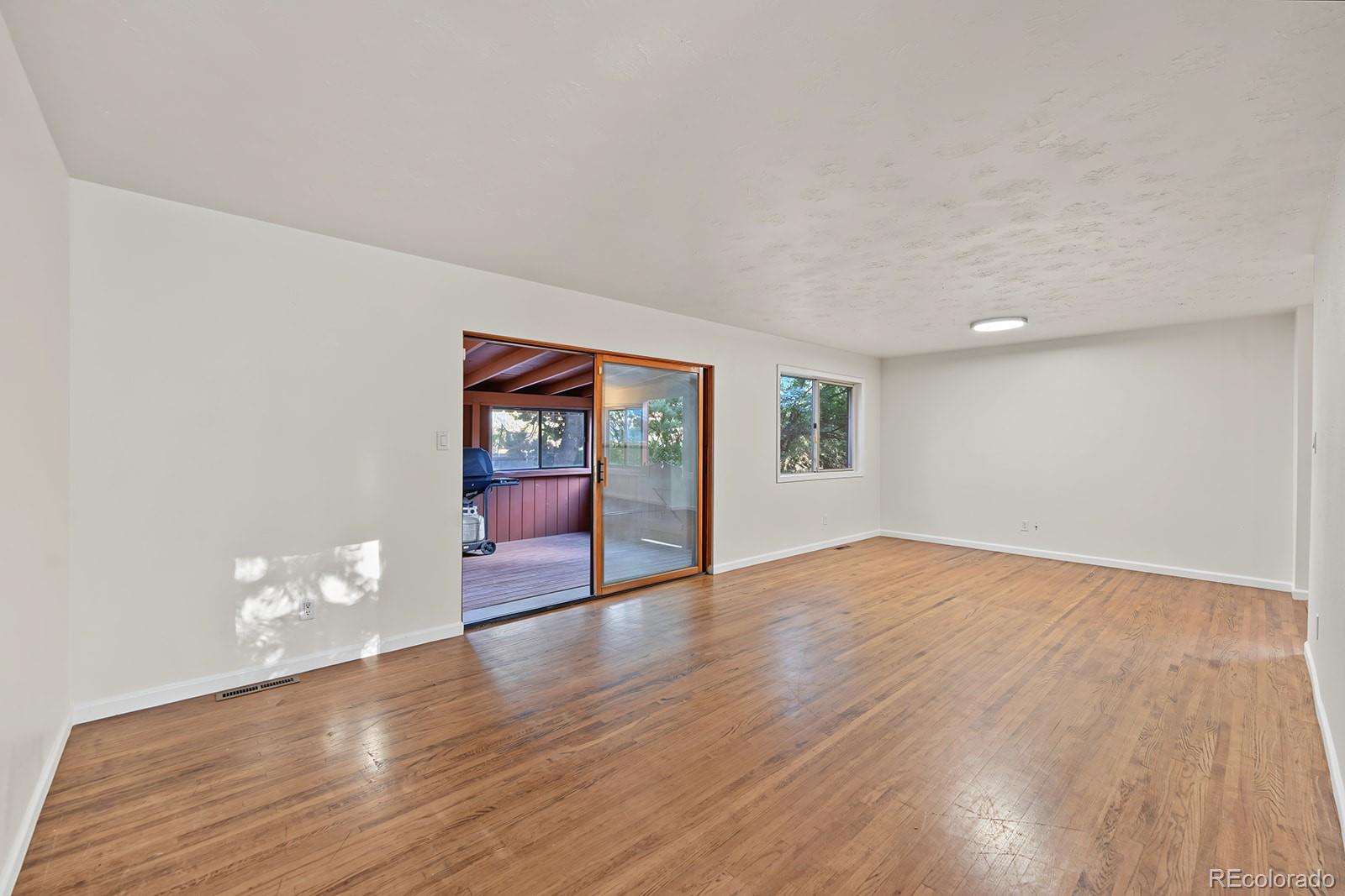 MLS Image #13 for 364 s xanadu street,aurora, Colorado