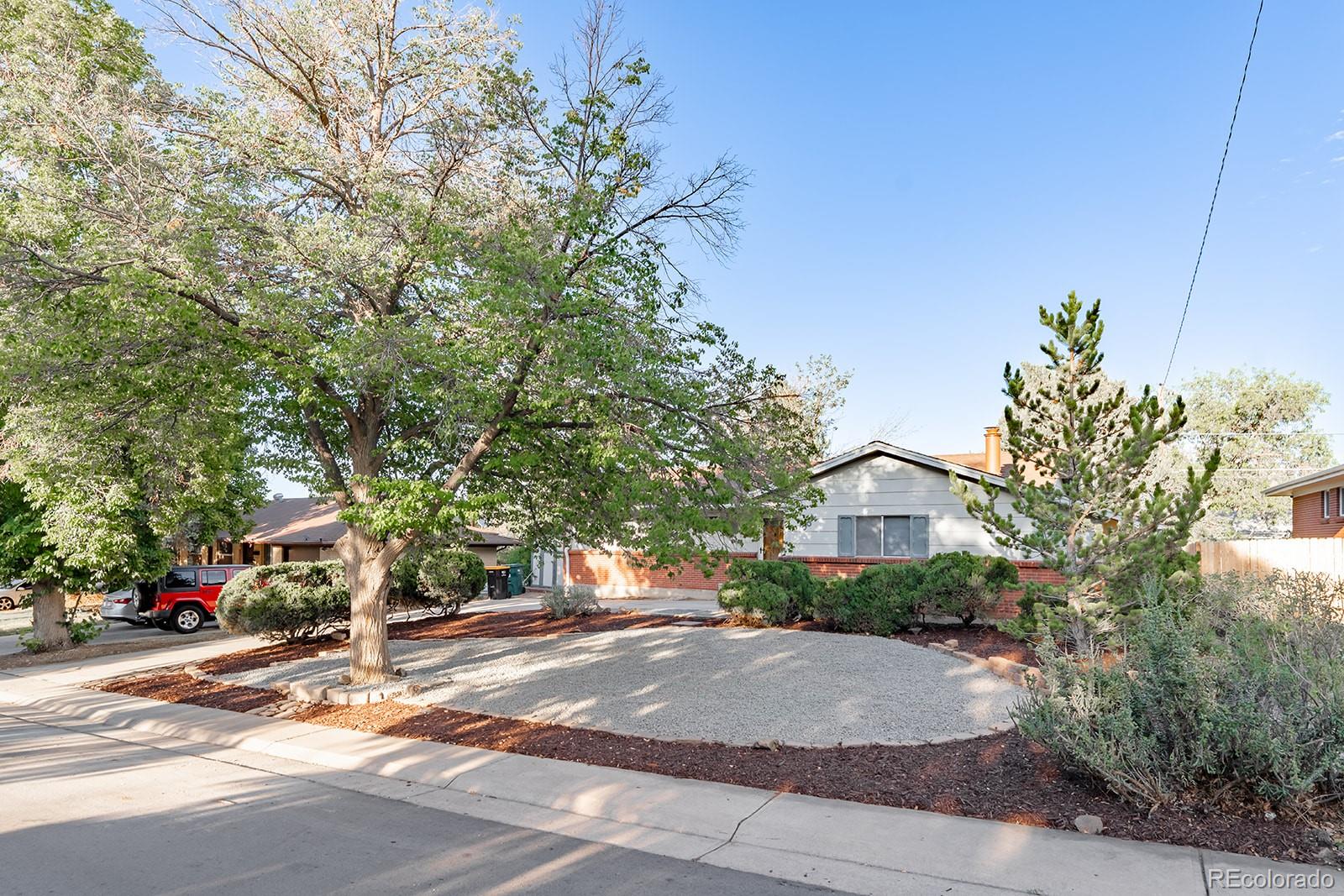 MLS Image #2 for 364 s xanadu street,aurora, Colorado