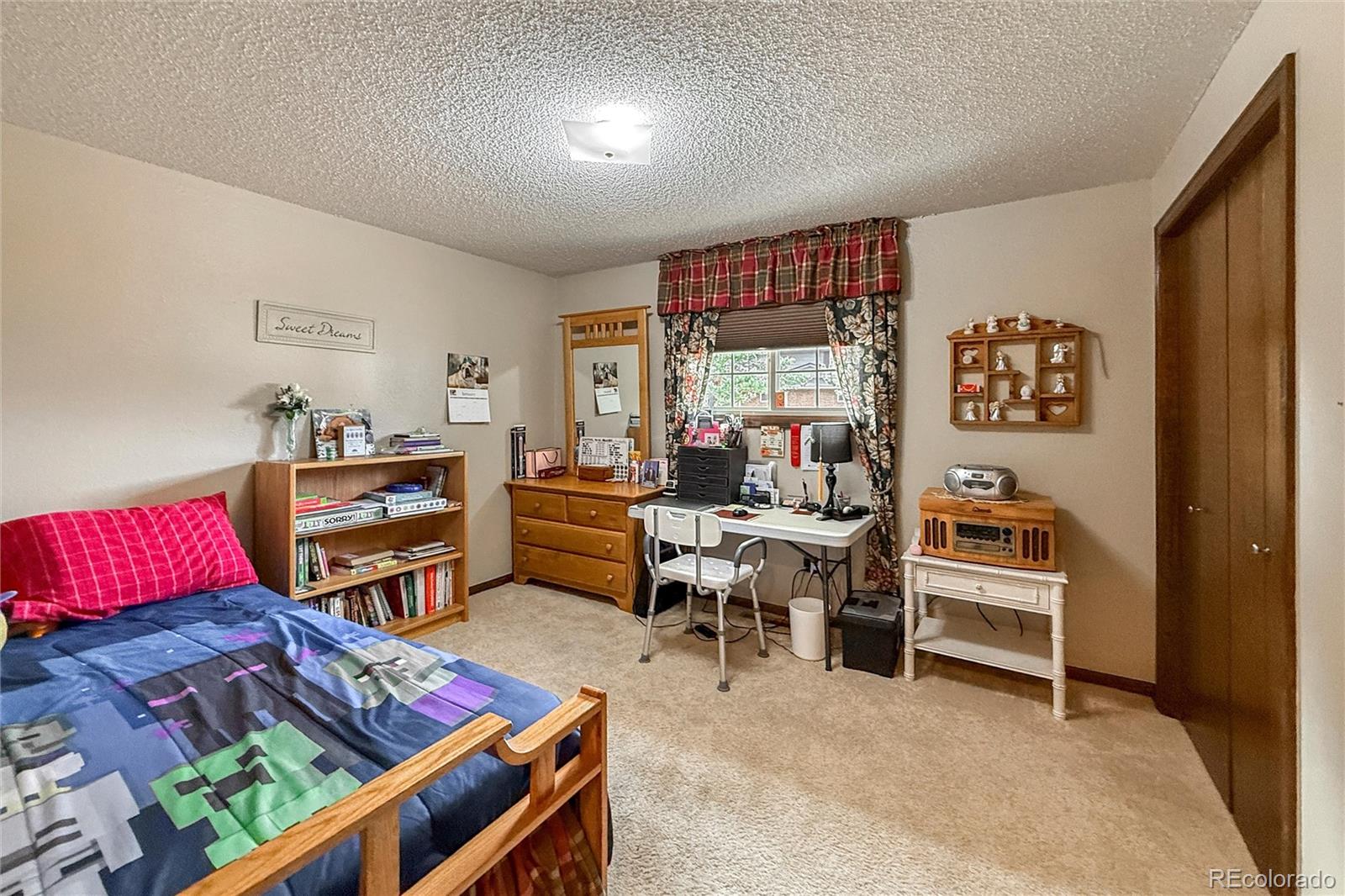 MLS Image #34 for 2806  lake park way,longmont, Colorado