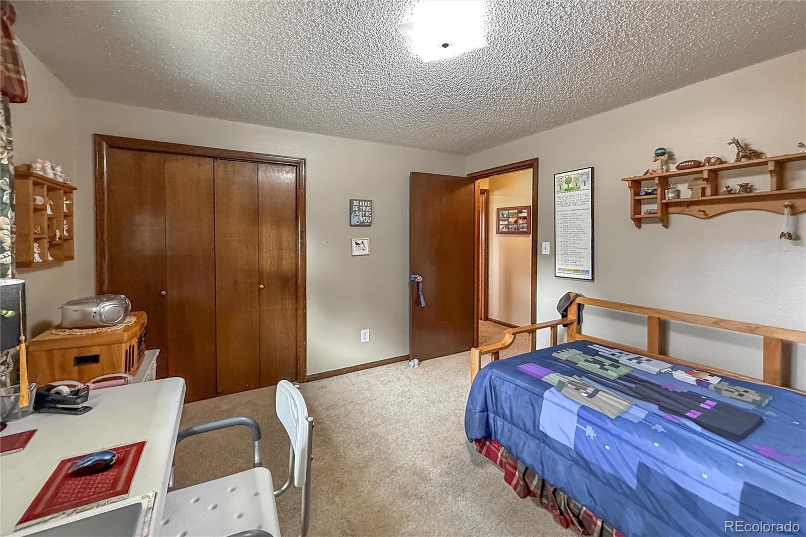 MLS Image #35 for 2806  lake park way,longmont, Colorado