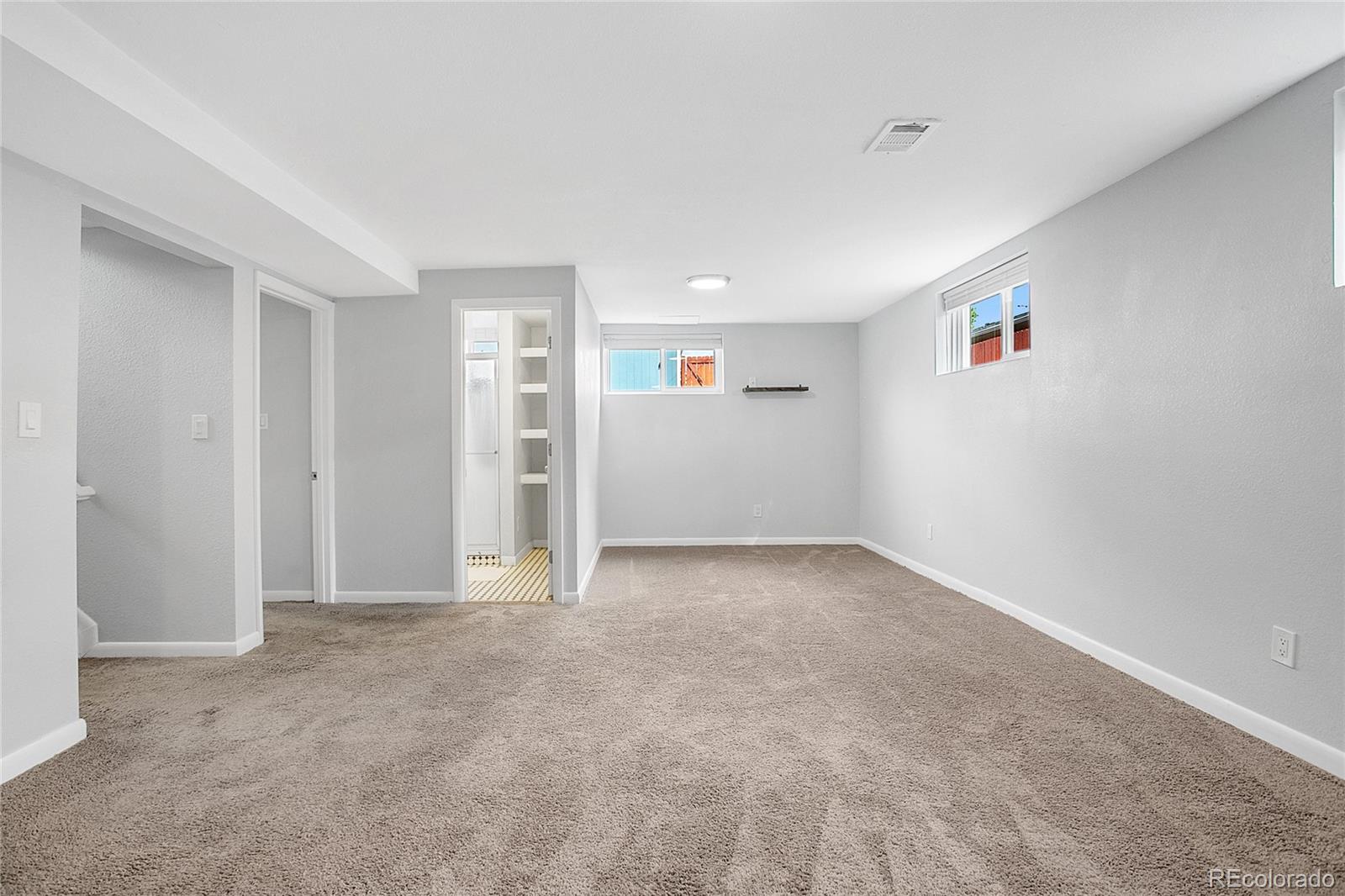 MLS Image #25 for 1030 s kearney street,denver, Colorado