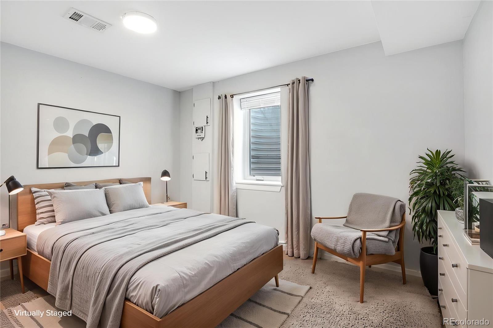 MLS Image #26 for 1030 s kearney street,denver, Colorado