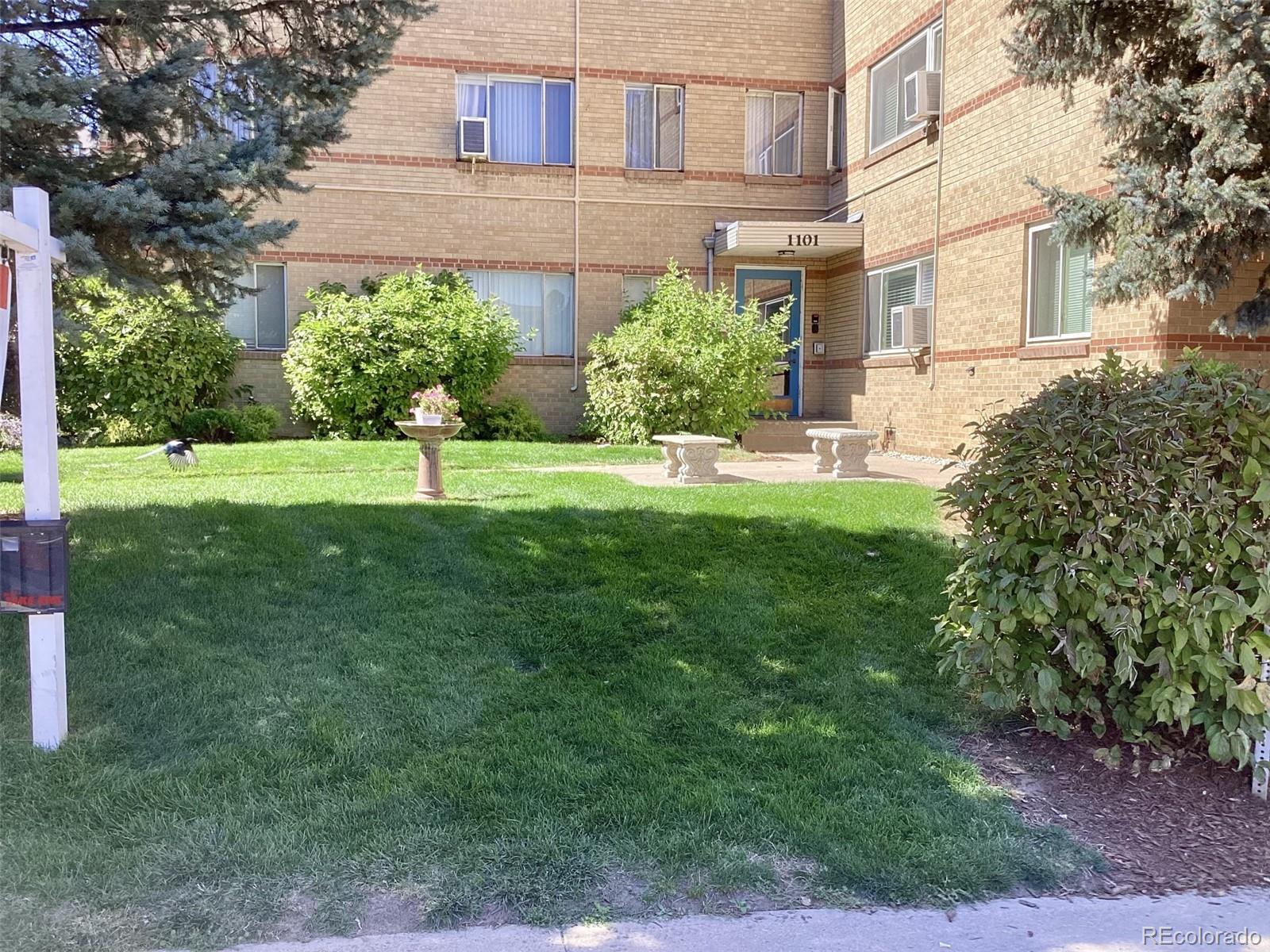 MLS Image #10 for 1101  bellaire street 108,denver, Colorado