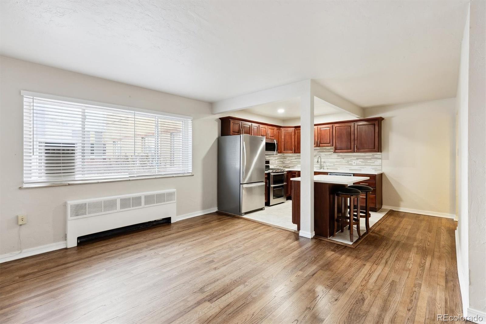 MLS Image #3 for 1101  bellaire street 108,denver, Colorado