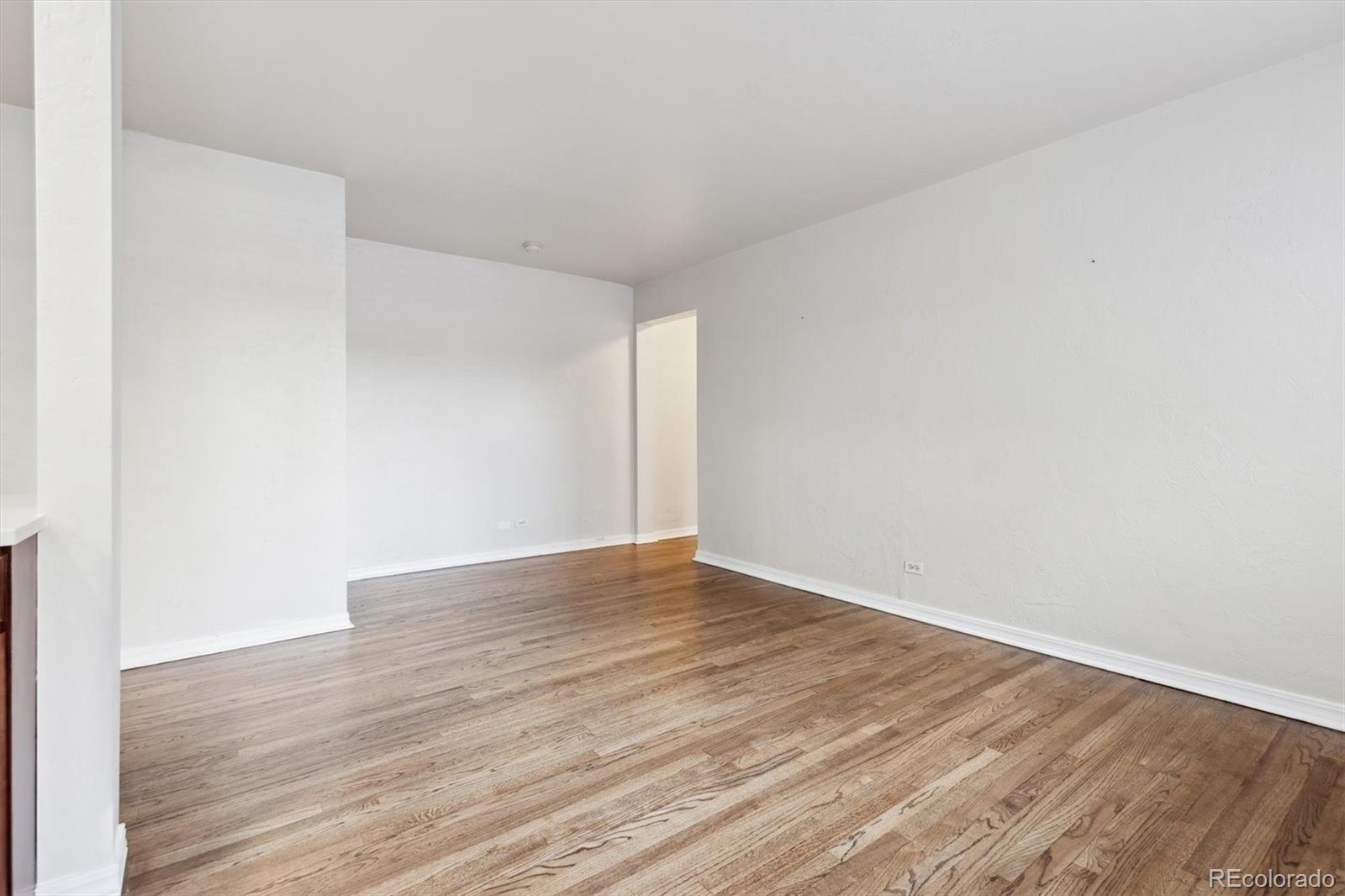 MLS Image #6 for 1101  bellaire street 108,denver, Colorado
