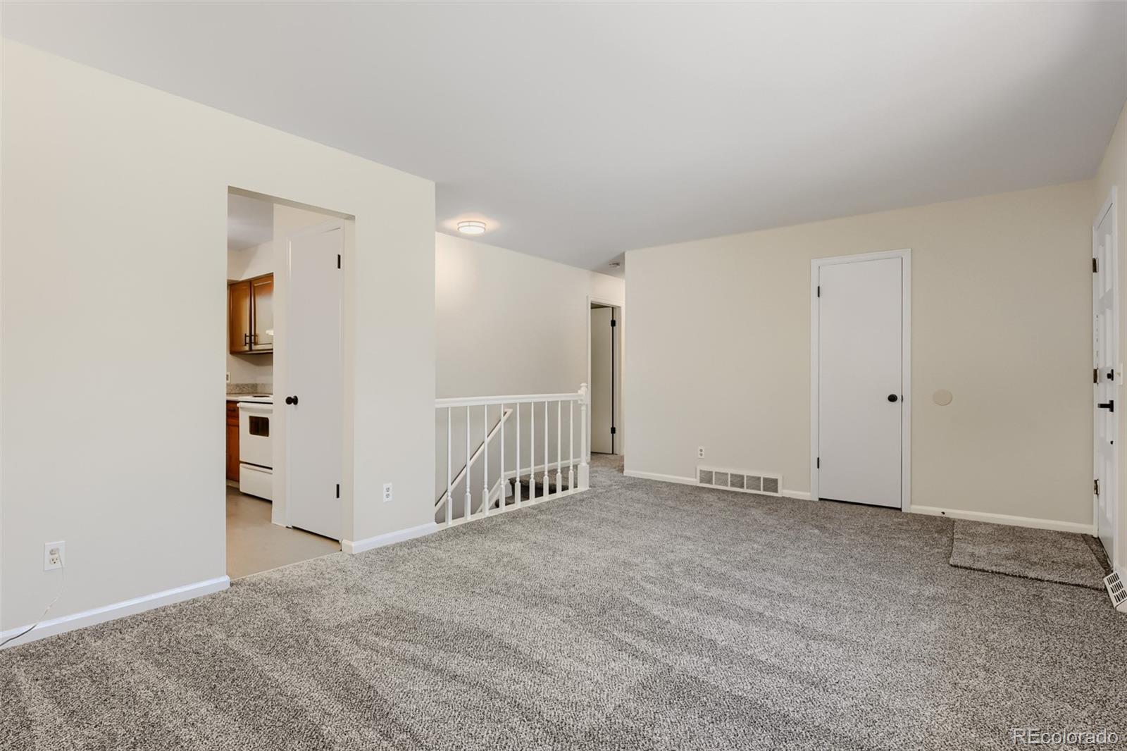 MLS Image #12 for 6270 s fenton court,littleton, Colorado