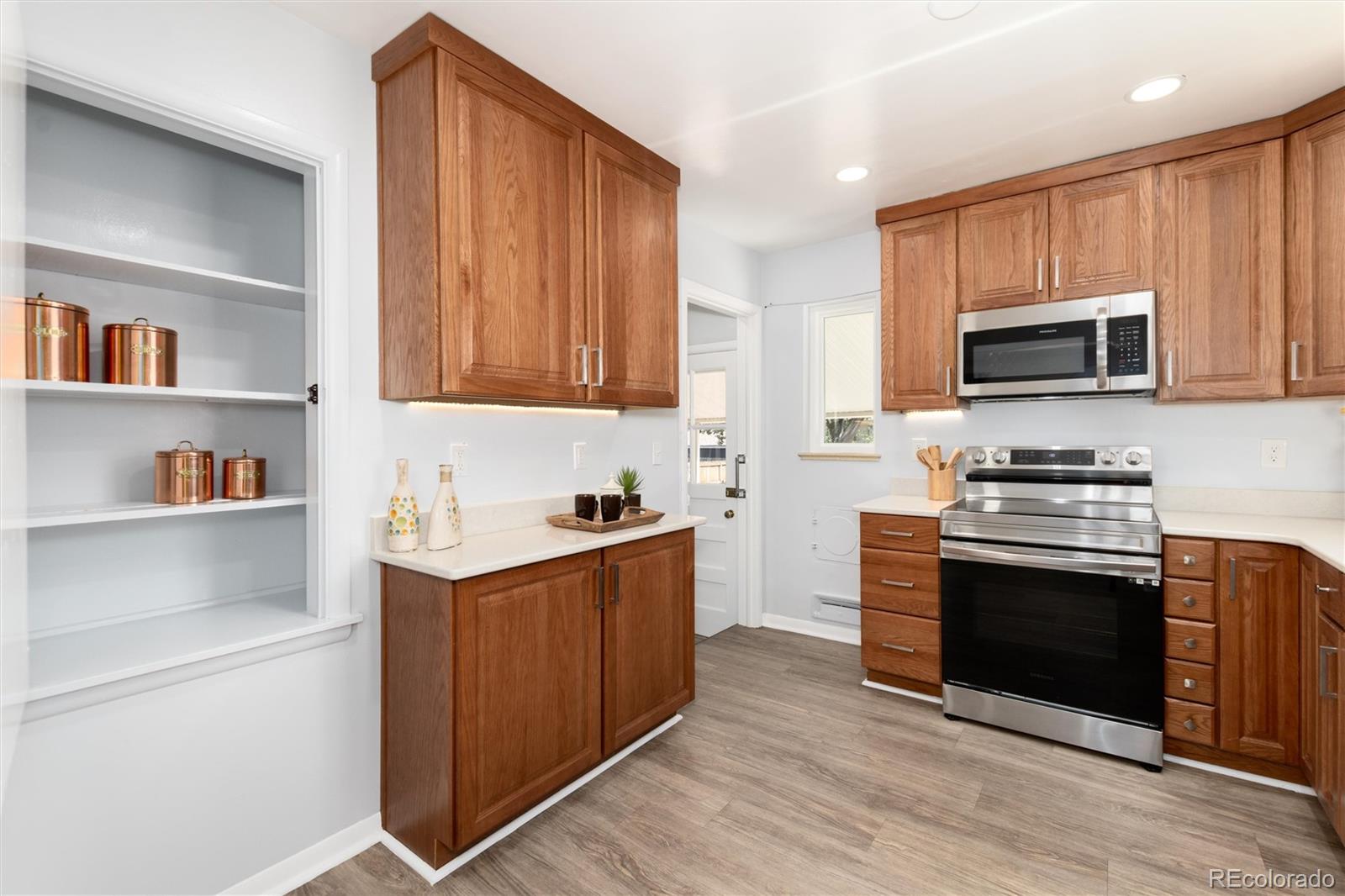 MLS Image #12 for 2536 s winona court,denver, Colorado
