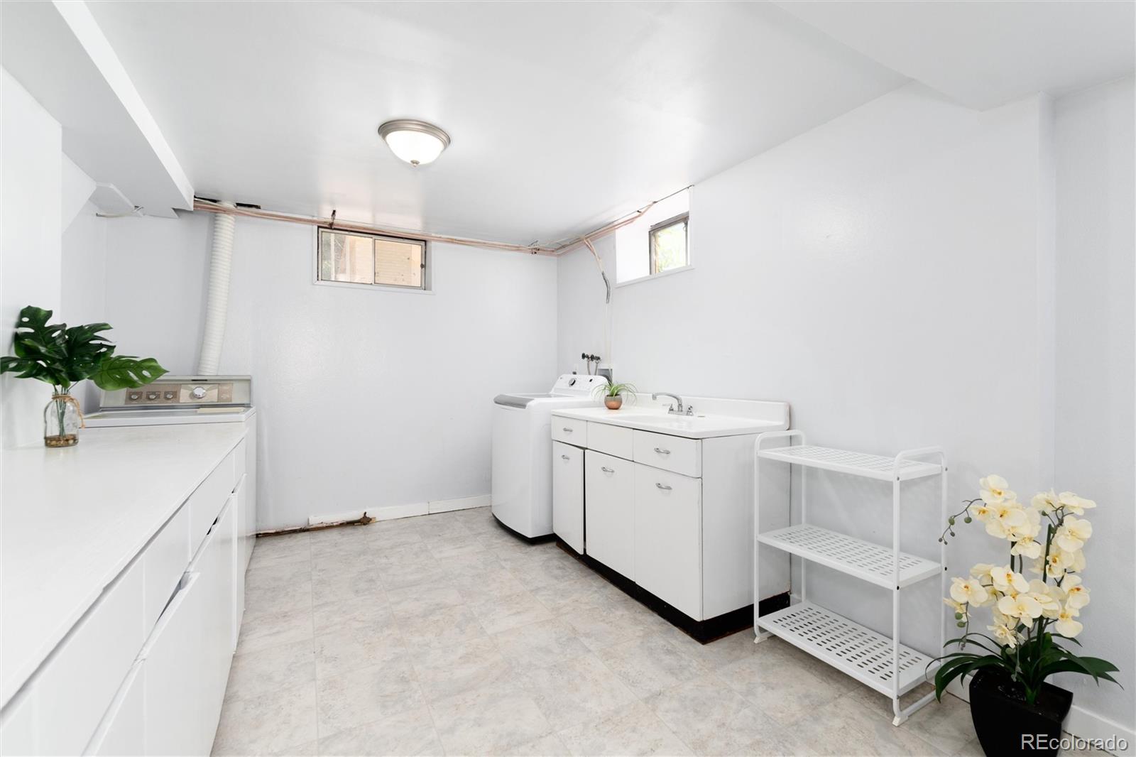 MLS Image #25 for 2536 s winona court,denver, Colorado