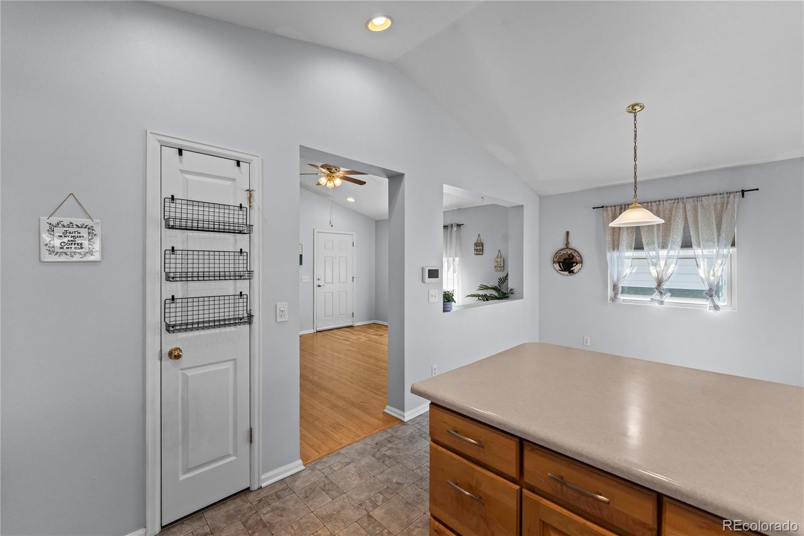 MLS Image #13 for 2338  jeanette way,colorado springs, Colorado