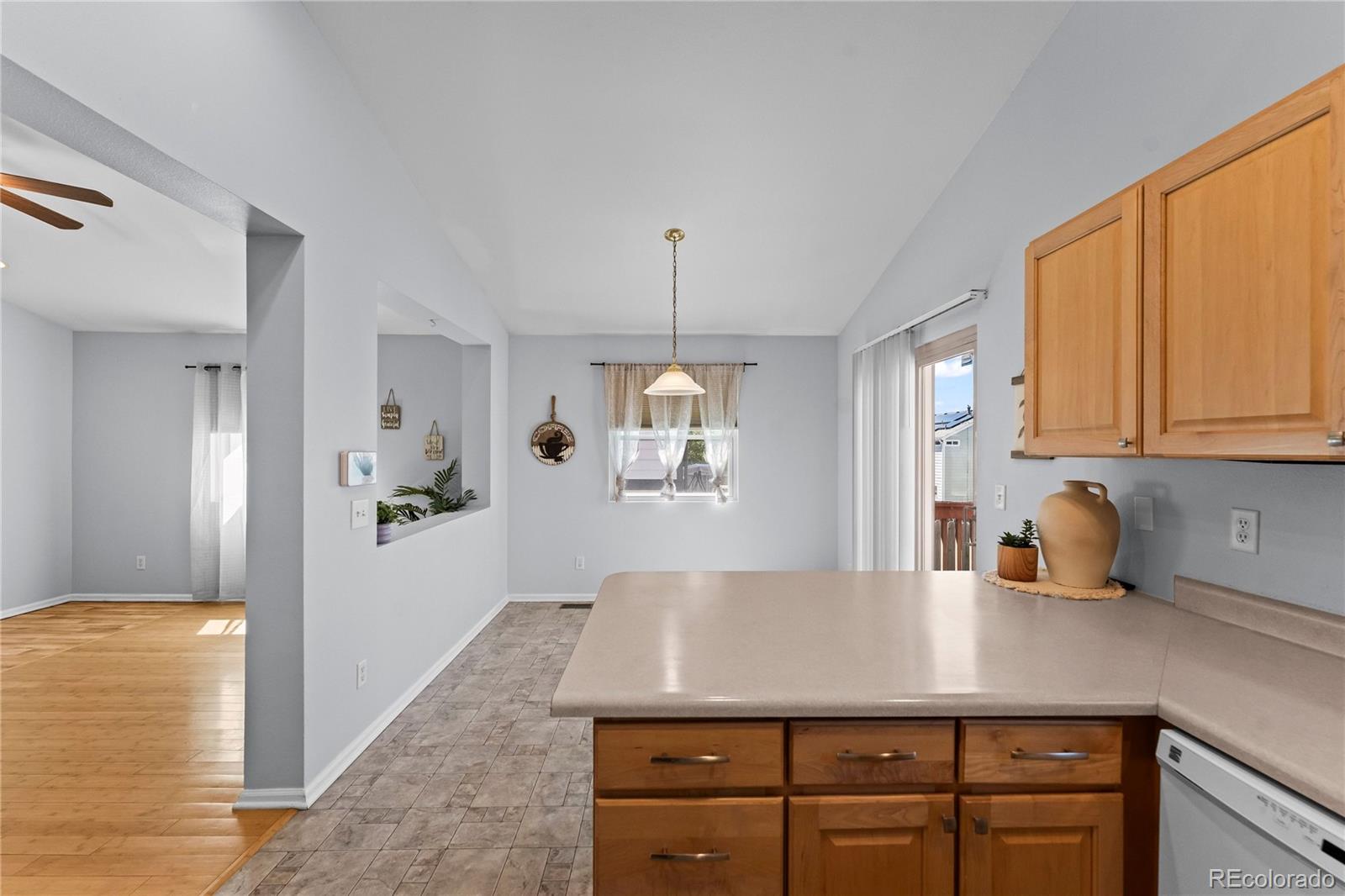 MLS Image #15 for 2338  jeanette way,colorado springs, Colorado