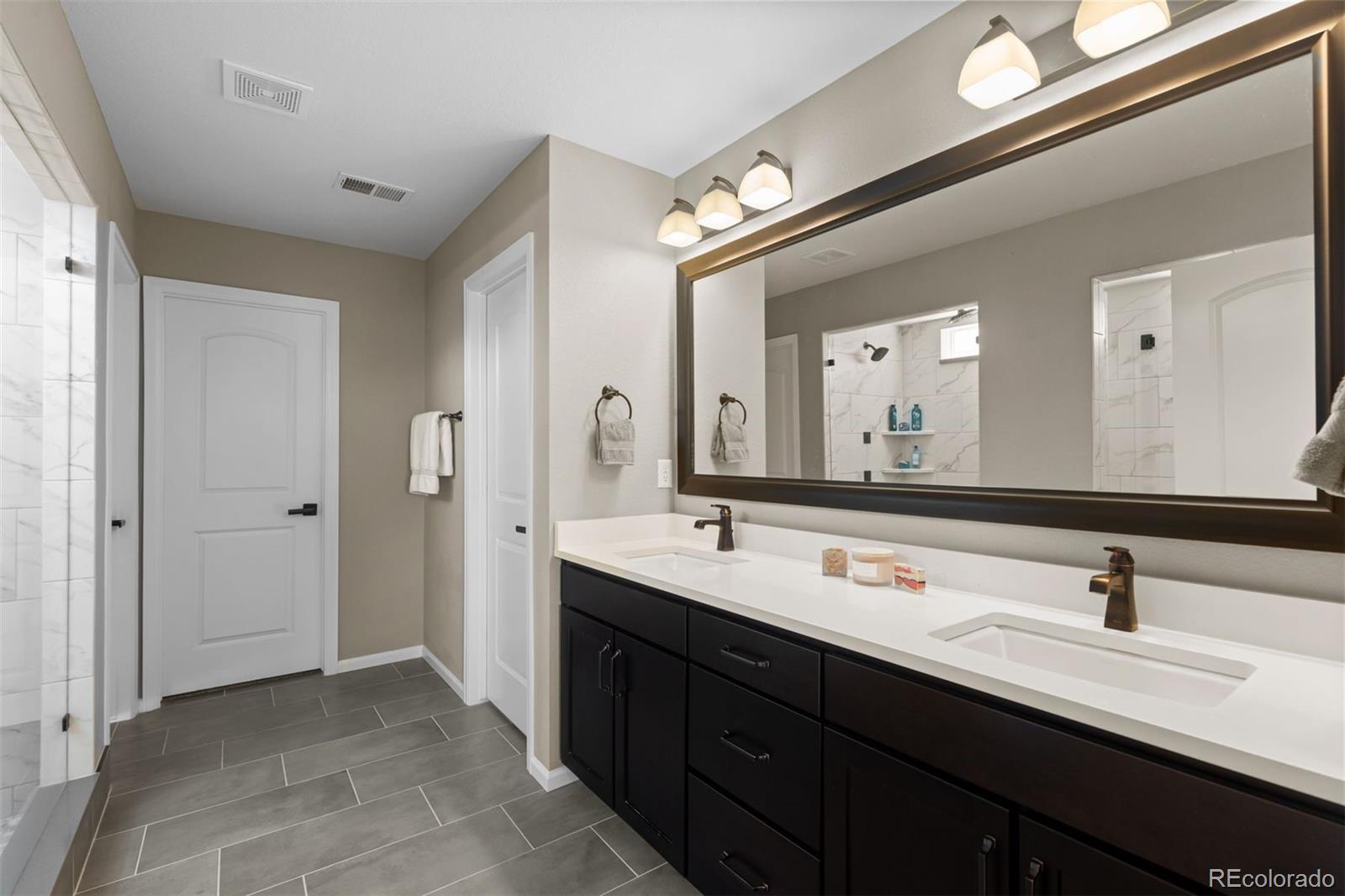 MLS Image #8 for 8480  arapahoe peak street,littleton, Colorado