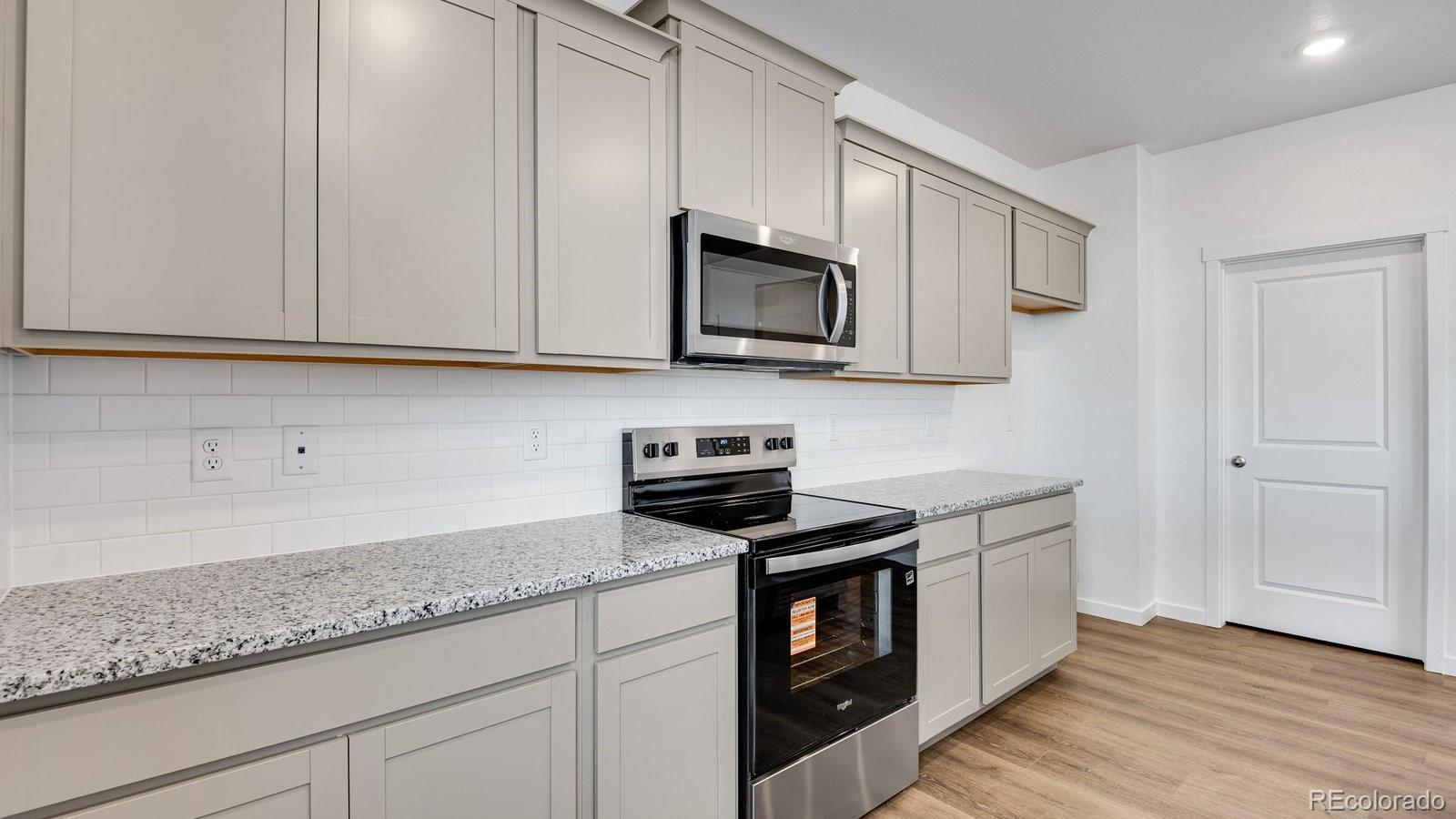 MLS Image #16 for 43112  castle stuart street,elizabeth, Colorado