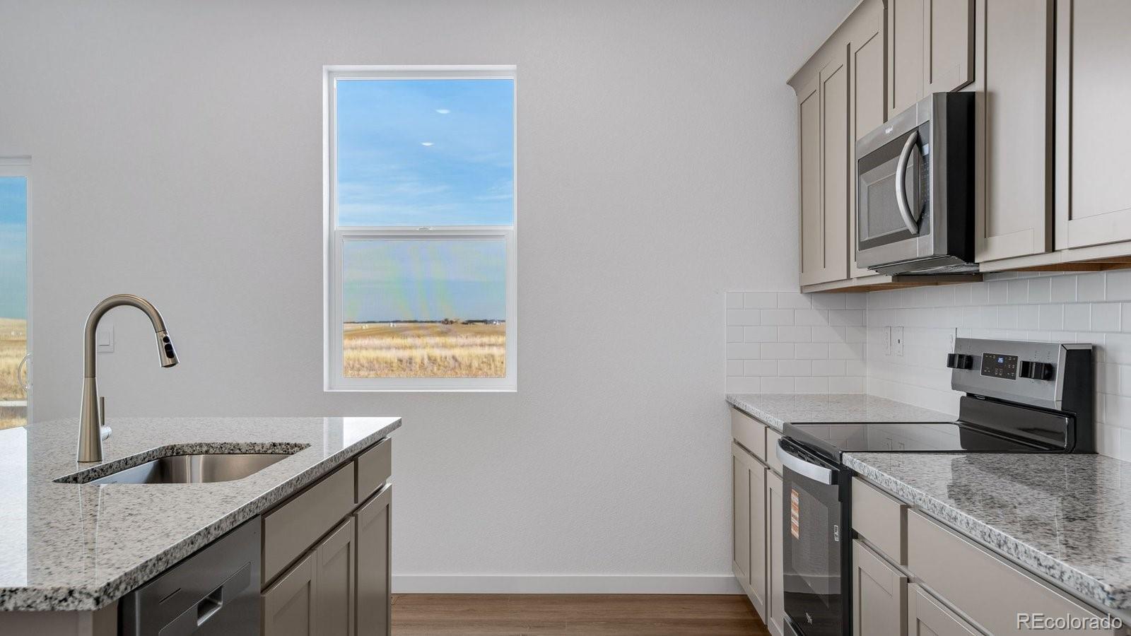 MLS Image #17 for 43112  castle stuart street,elizabeth, Colorado
