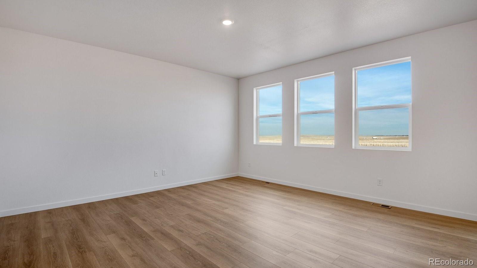 MLS Image #7 for 43112  castle stuart street,elizabeth, Colorado
