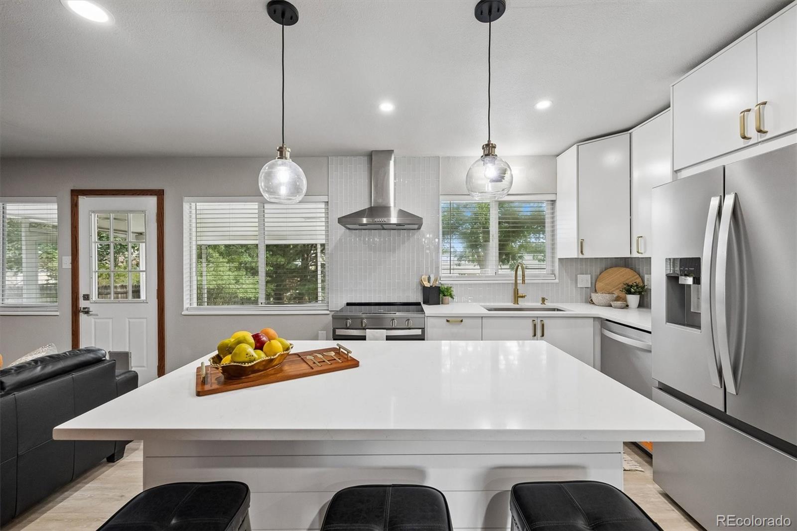 MLS Image #3 for 1844 s wright street,lakewood, Colorado
