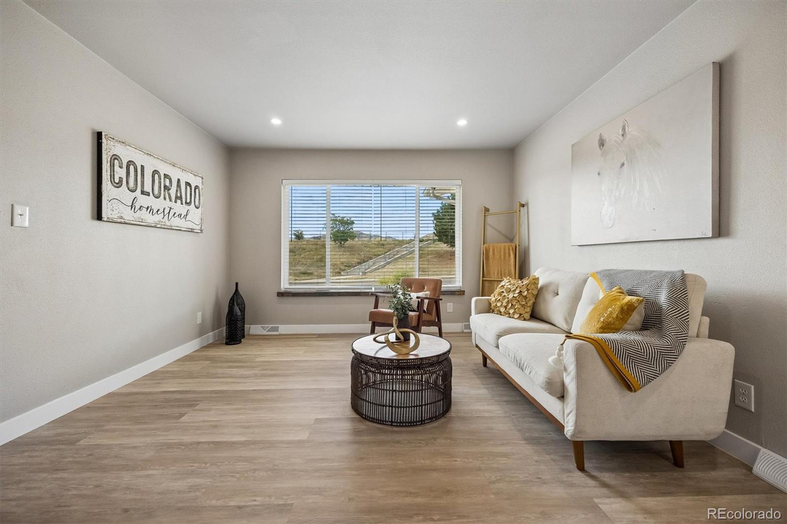 MLS Image #6 for 1844 s wright street,lakewood, Colorado