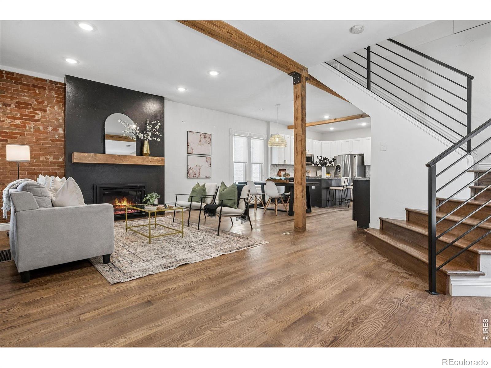 MLS Image #1 for 1004 s pennsylvania street,denver, Colorado