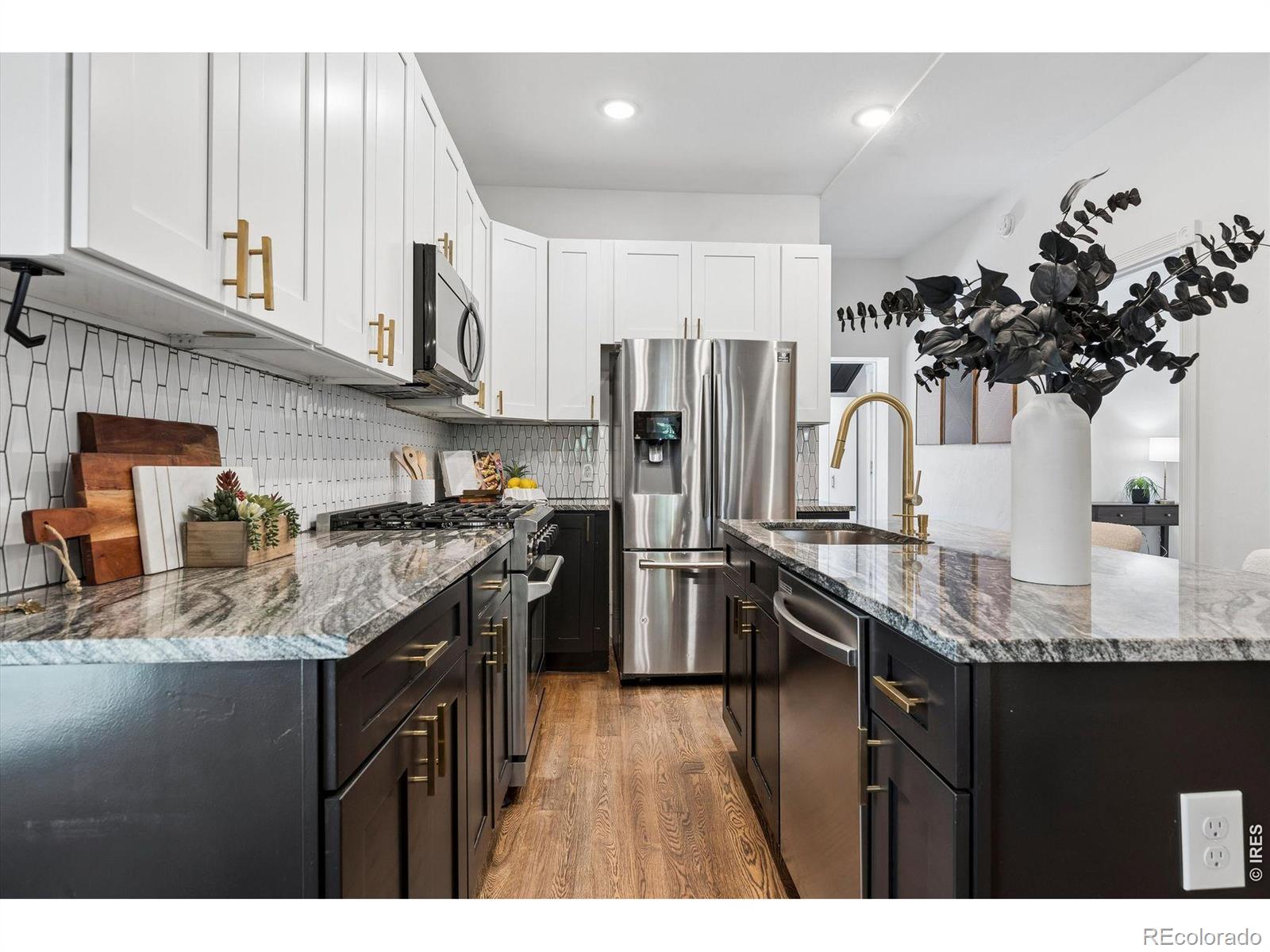 MLS Image #12 for 1004 s pennsylvania street,denver, Colorado