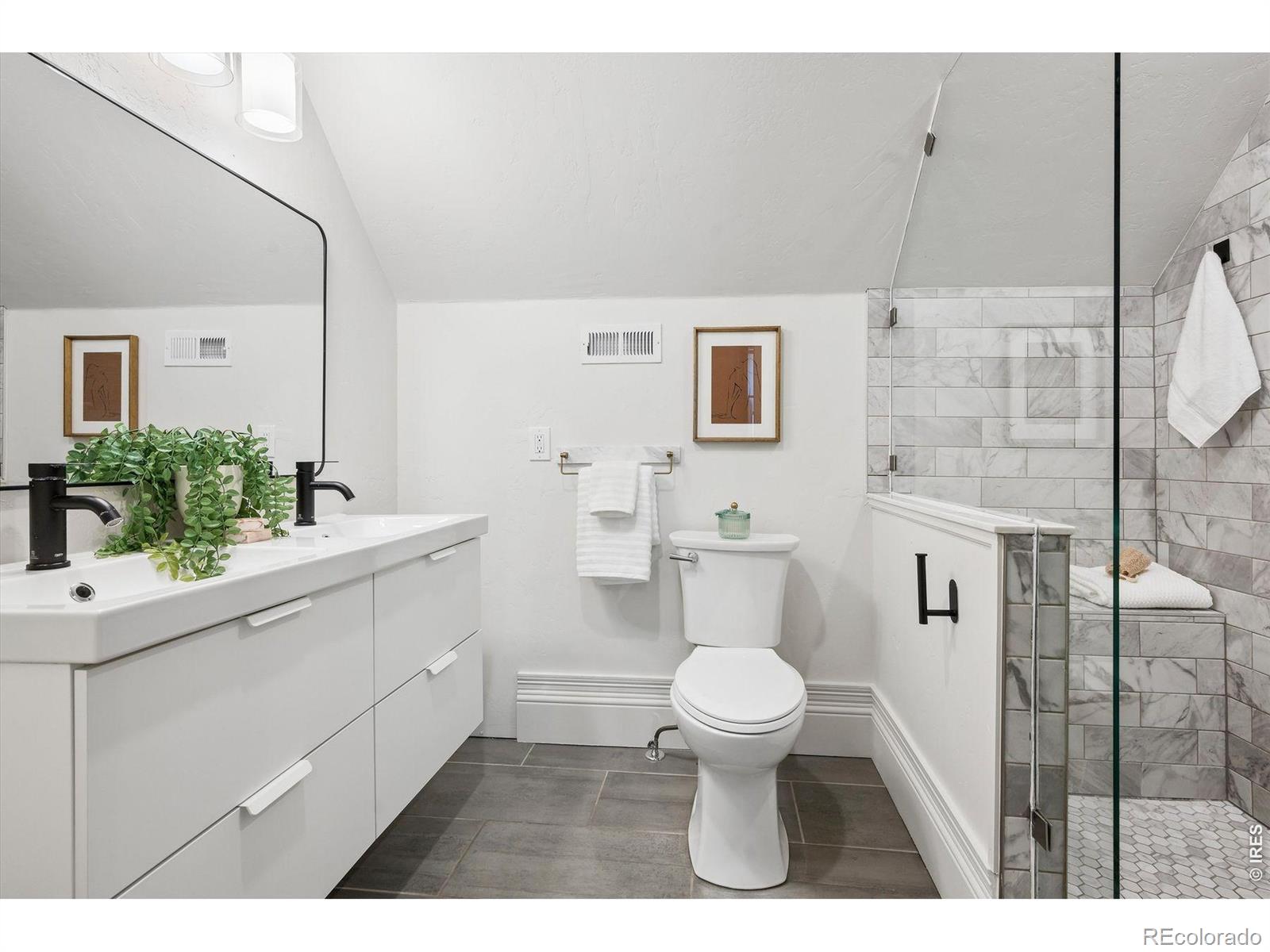 MLS Image #26 for 1004 s pennsylvania street,denver, Colorado