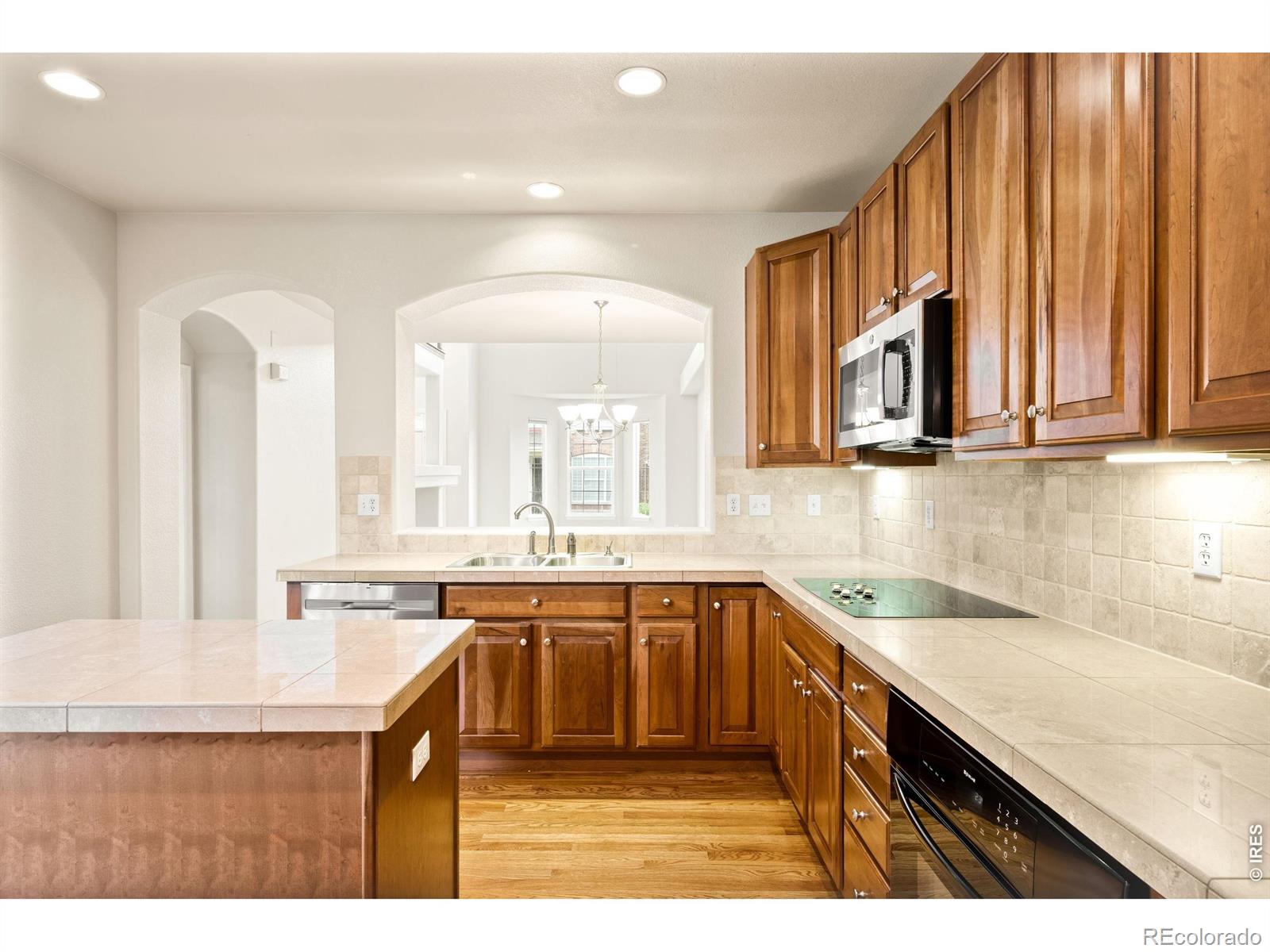 MLS Image #8 for 13987 w 84th circle,arvada, Colorado