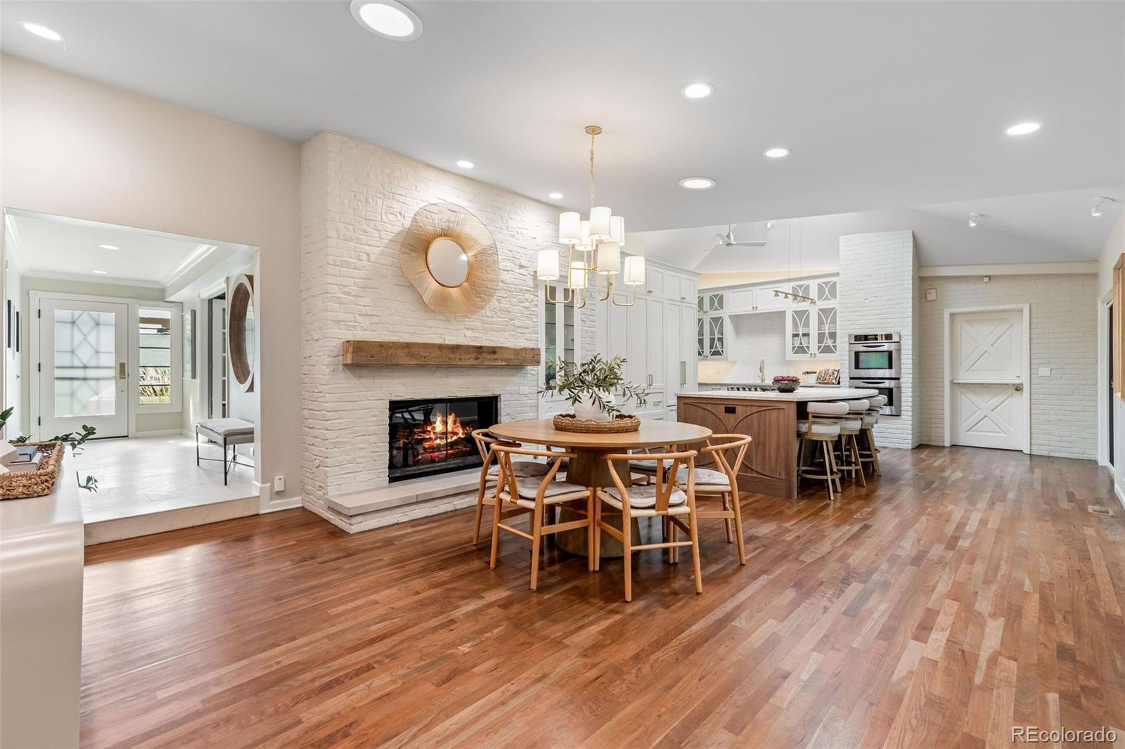 MLS Image #11 for 2901 e floyd drive,denver, Colorado