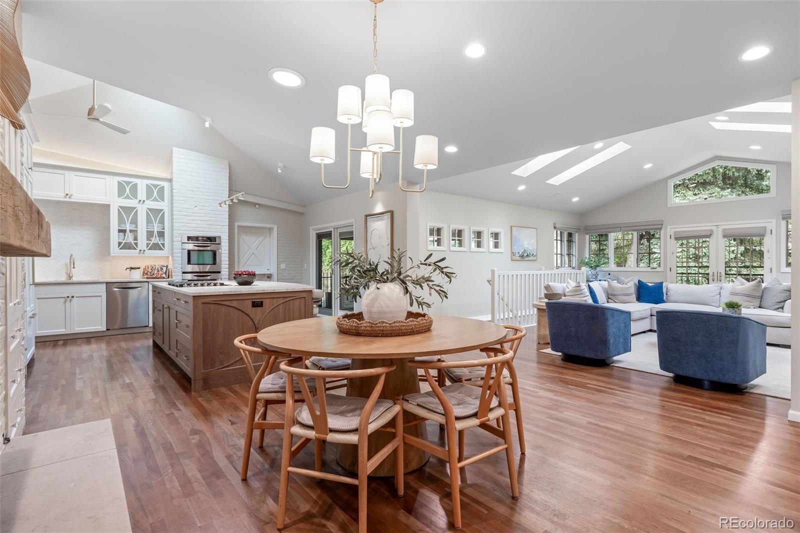 MLS Image #12 for 2901 e floyd drive,denver, Colorado
