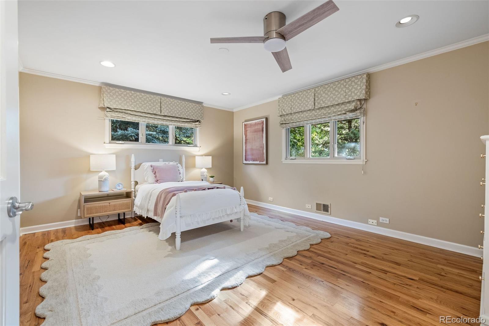 MLS Image #23 for 2901 e floyd drive,denver, Colorado
