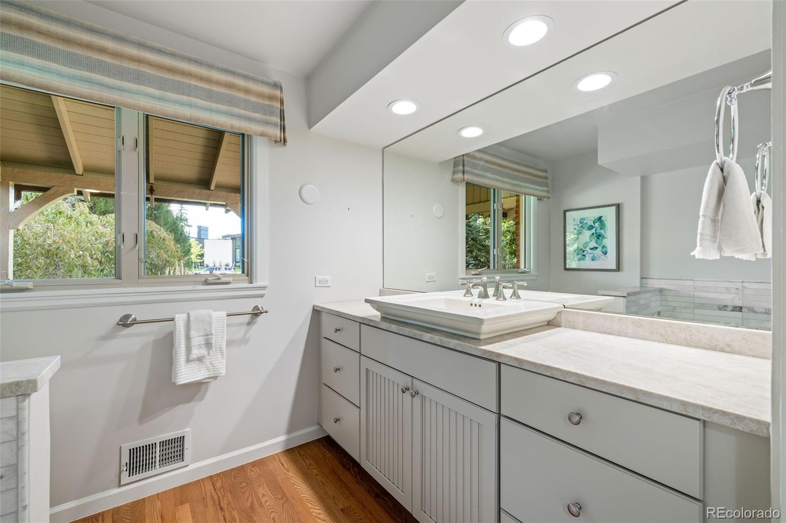 MLS Image #24 for 2901 e floyd drive,denver, Colorado
