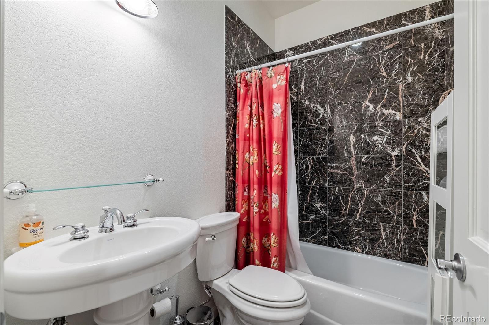 MLS Image #32 for 2901 e floyd drive,denver, Colorado