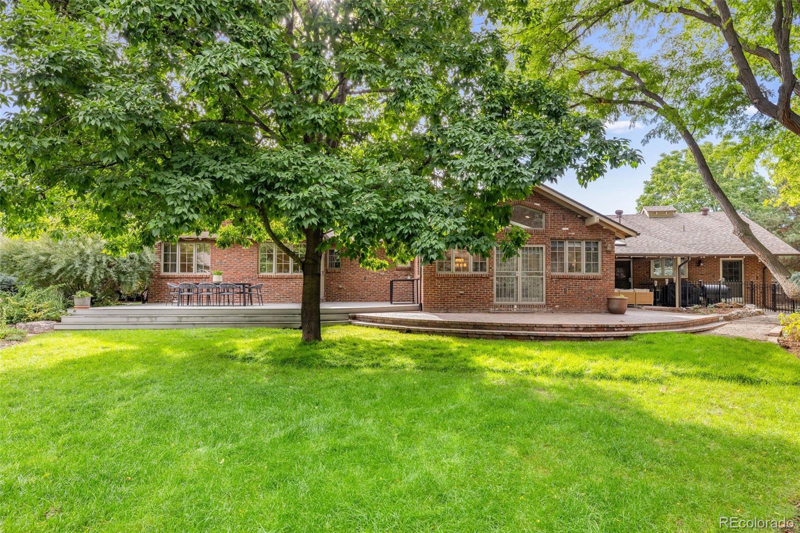MLS Image #33 for 2901 e floyd drive,denver, Colorado