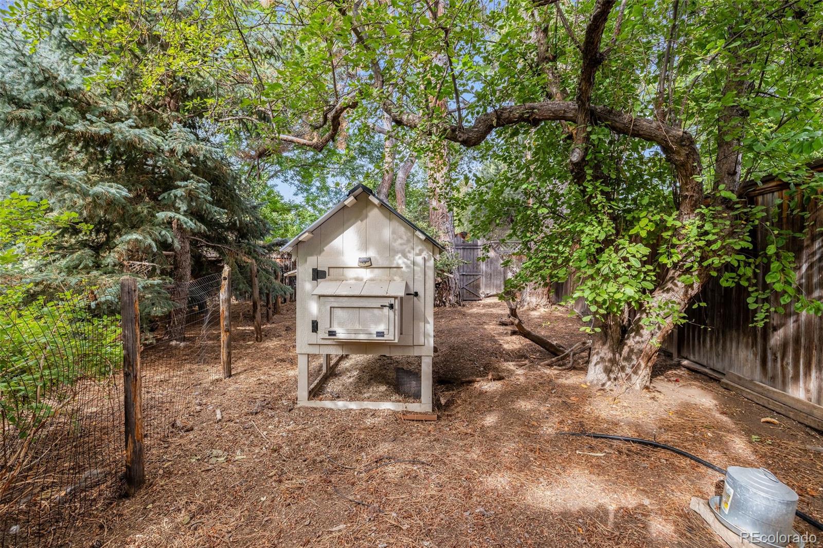 MLS Image #44 for 2901 e floyd drive,denver, Colorado